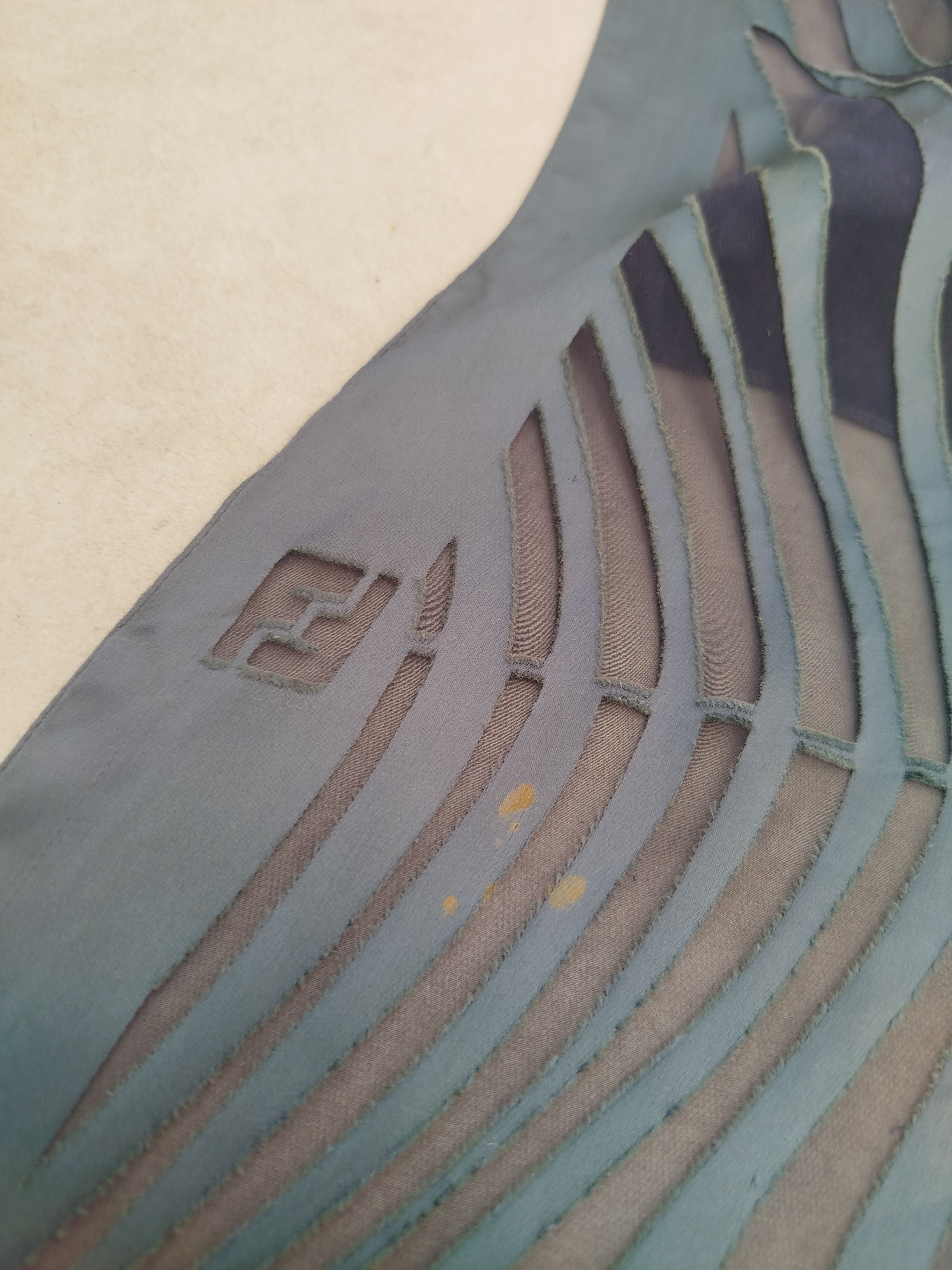 Fendi Fendi green silk rayon scarf Size ONE SIZE - 8 Thumbnail