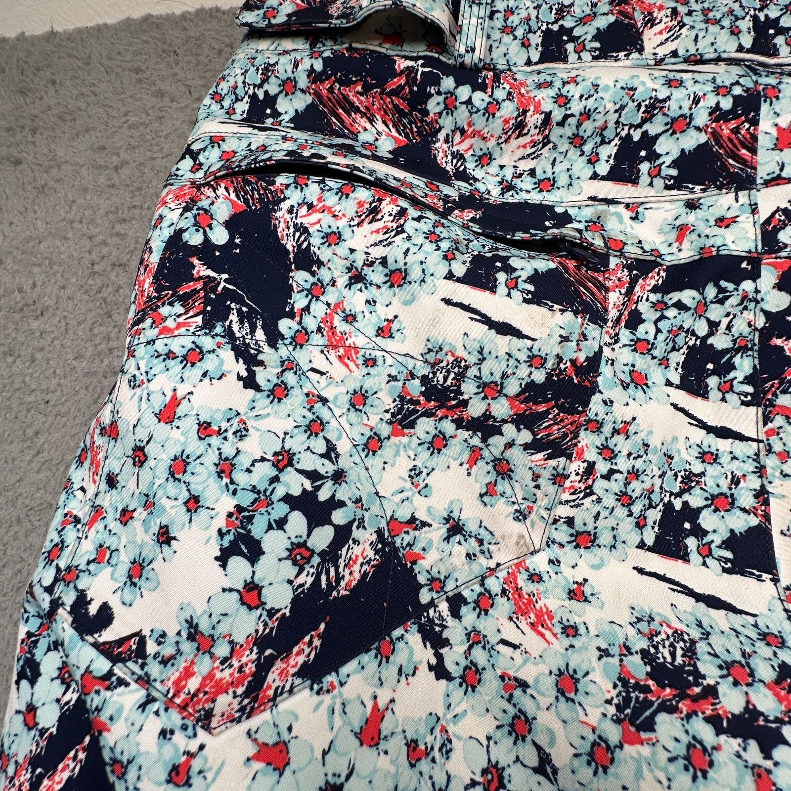 Descente Descente Norah Ski Snowboard Pants Womens 10 Floral 34x31 Size 32" / US 10 / IT 46 - 11 Thumbnail