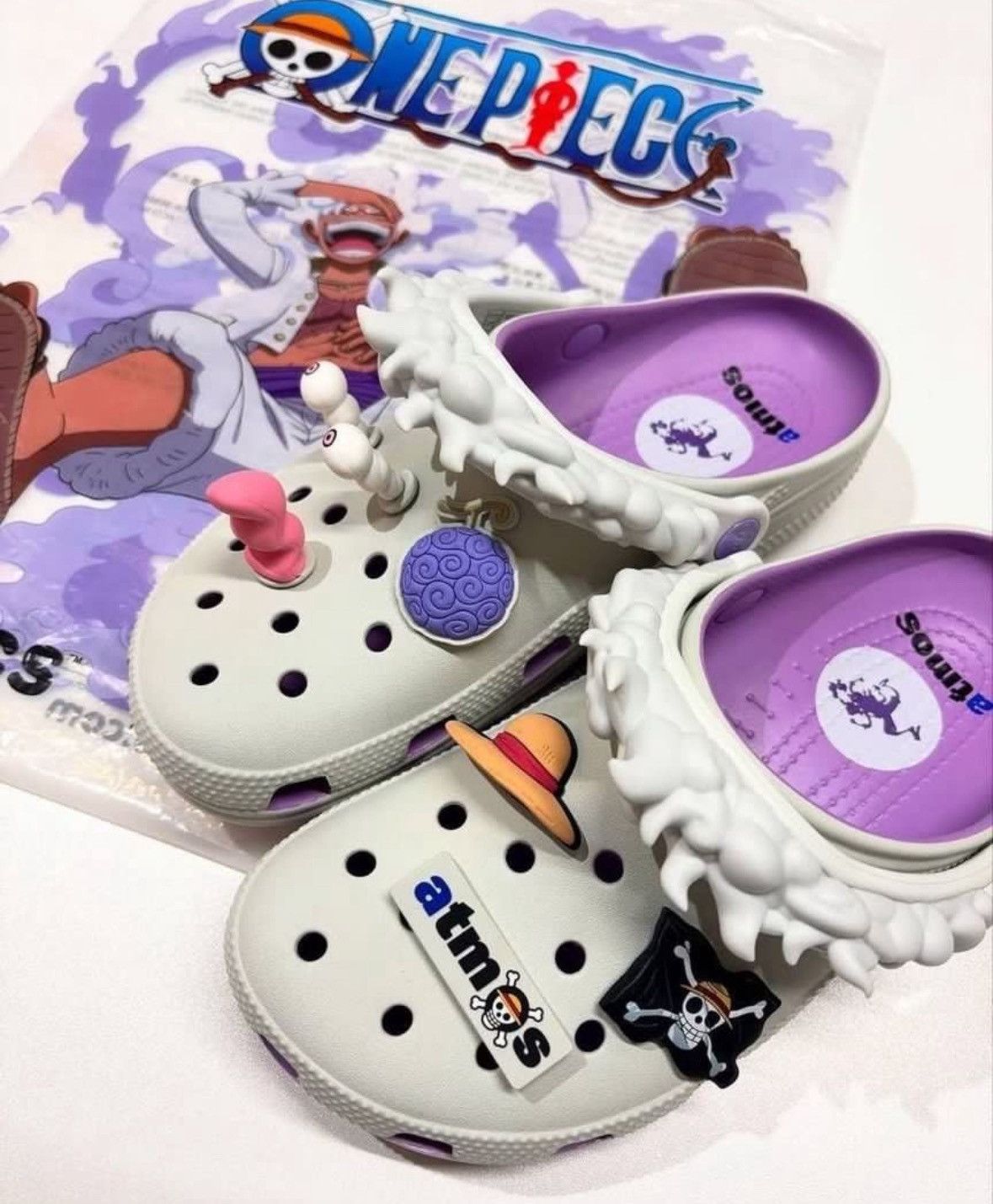 atmos Atmos Crocs Size ONE SIZE - 2 Thumbnail