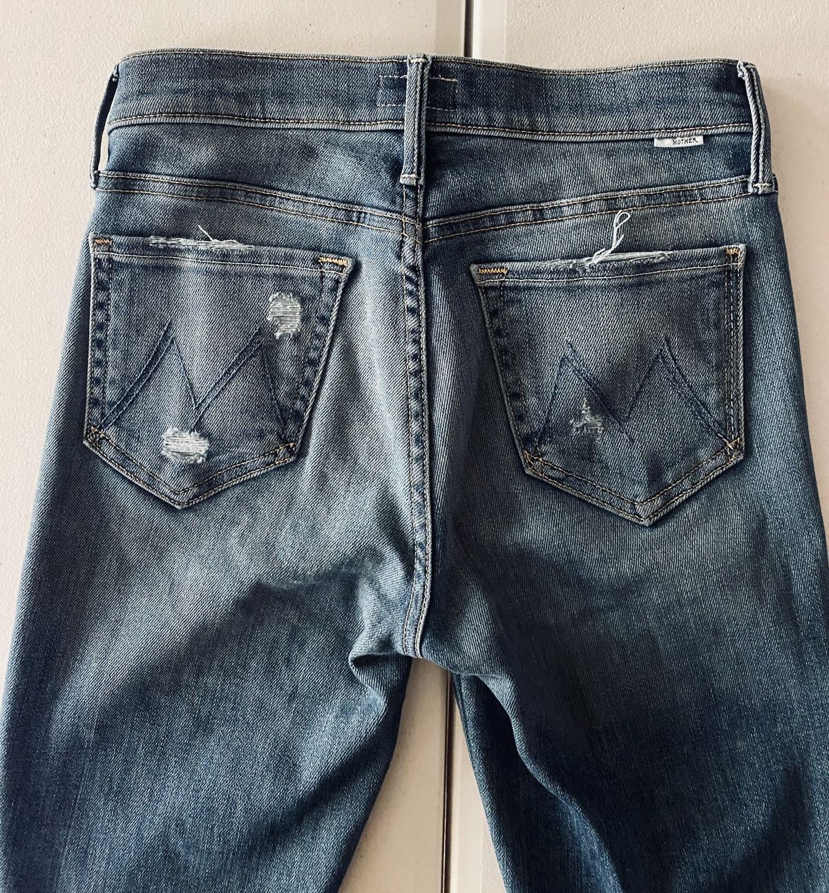 MOTHER Mother Denim The Rascal Ankle Wild! Wash Distressed 5 pkt 24 Size 24" / US 00 / IT 34 - 13 Thumbnail