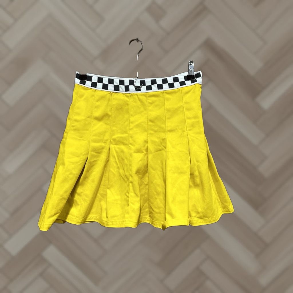 Vans VANS TIERRA WHACK PLEATED SKIRT Womens Size 28 Yellow Skirt Short Pleated Size 28" / US 6 / IT 42 - 1 Thumbnail