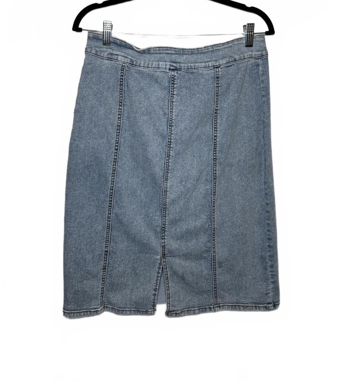Designer Vintage Y2K Denim Jean Skirt with Silver Belt Buckle Size 34" / US 12 / IT 48 - 3 Thumbnail