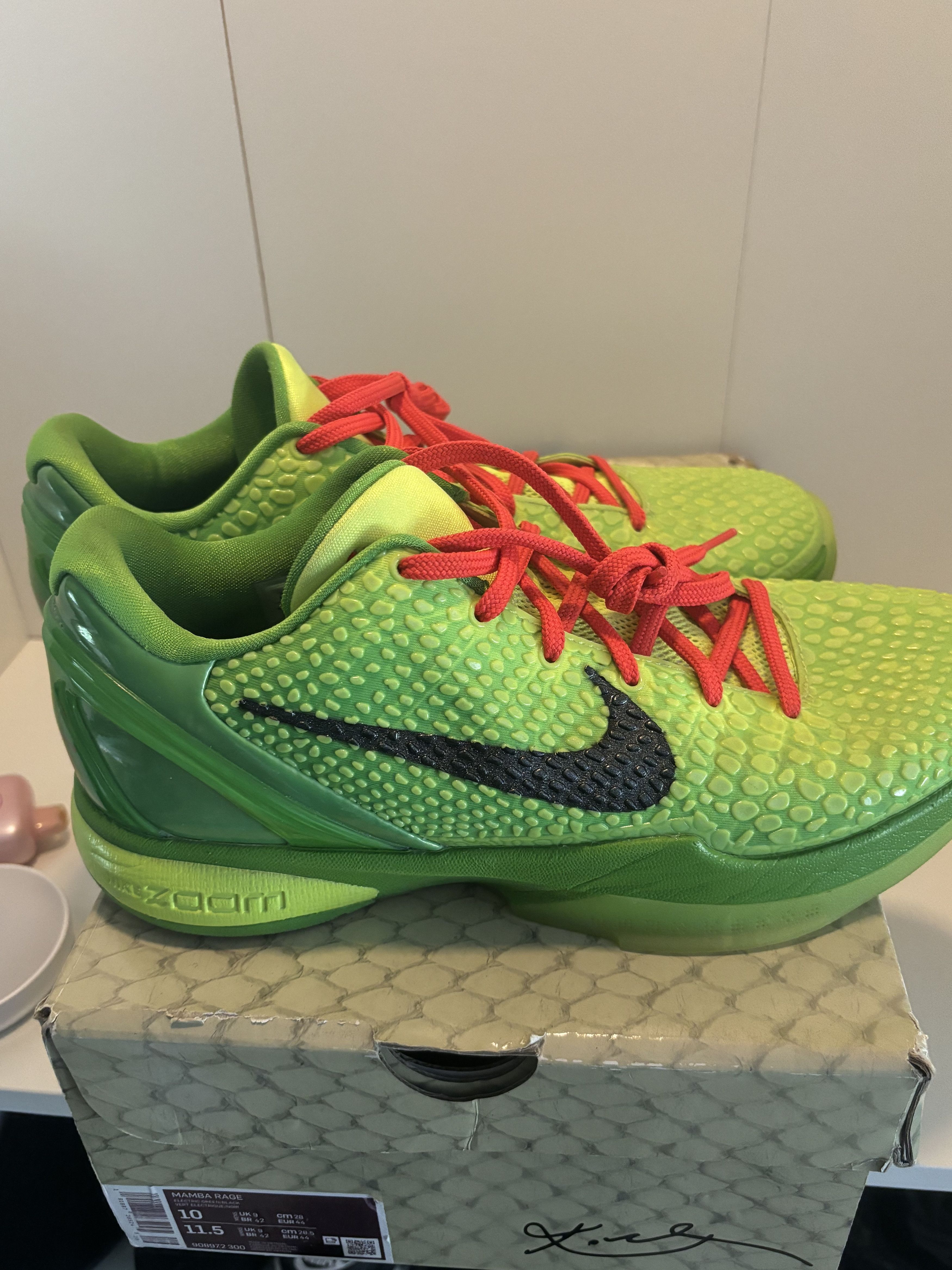 Nike Nike Mamba Rage Grinch Size US 9.5 / EU 42-43 - 5 Thumbnail