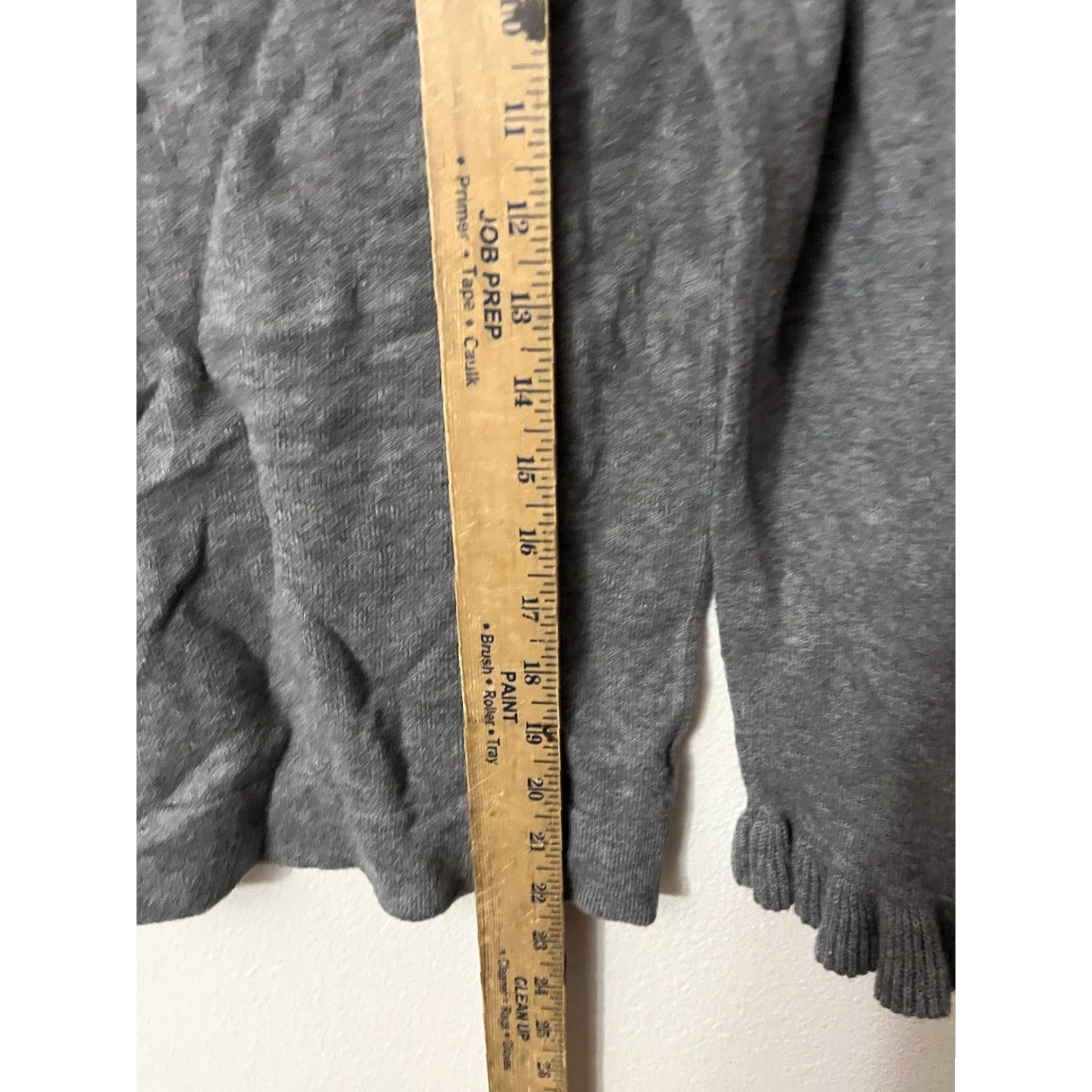 Ann Taylor Ann Taylor Women's Blouse Crew Neck Long Sleeve Gray Size M Pullover Ruffle Size M / US 6-8 / IT 42-44 - 4 Thumbnail