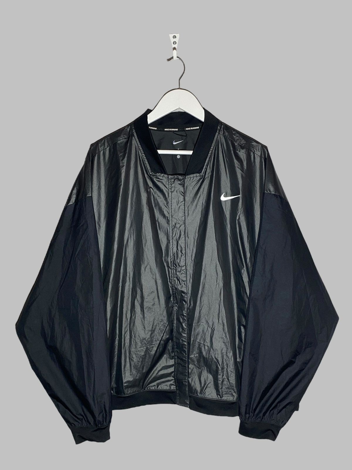 Nike 🔥 NIKE BLACK NYLON WINDBREAKER BOMBER Y2K TECH RUNNER VIBES Size US XL / EU 56 / 4 - 1 Thumbnail