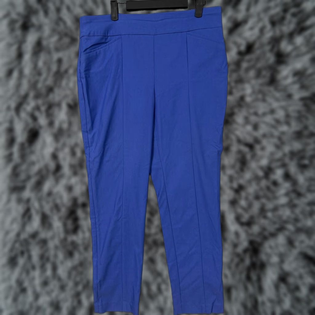 Vintage Chico's Chicos Brigitte Ankle Pants Womens Petite 8P Blue Office Slimming Tapered Pull On Pockets Solid 35in Inseam 26.5in Size 30" / US 8 / IT 44 - 1 Thumbnail