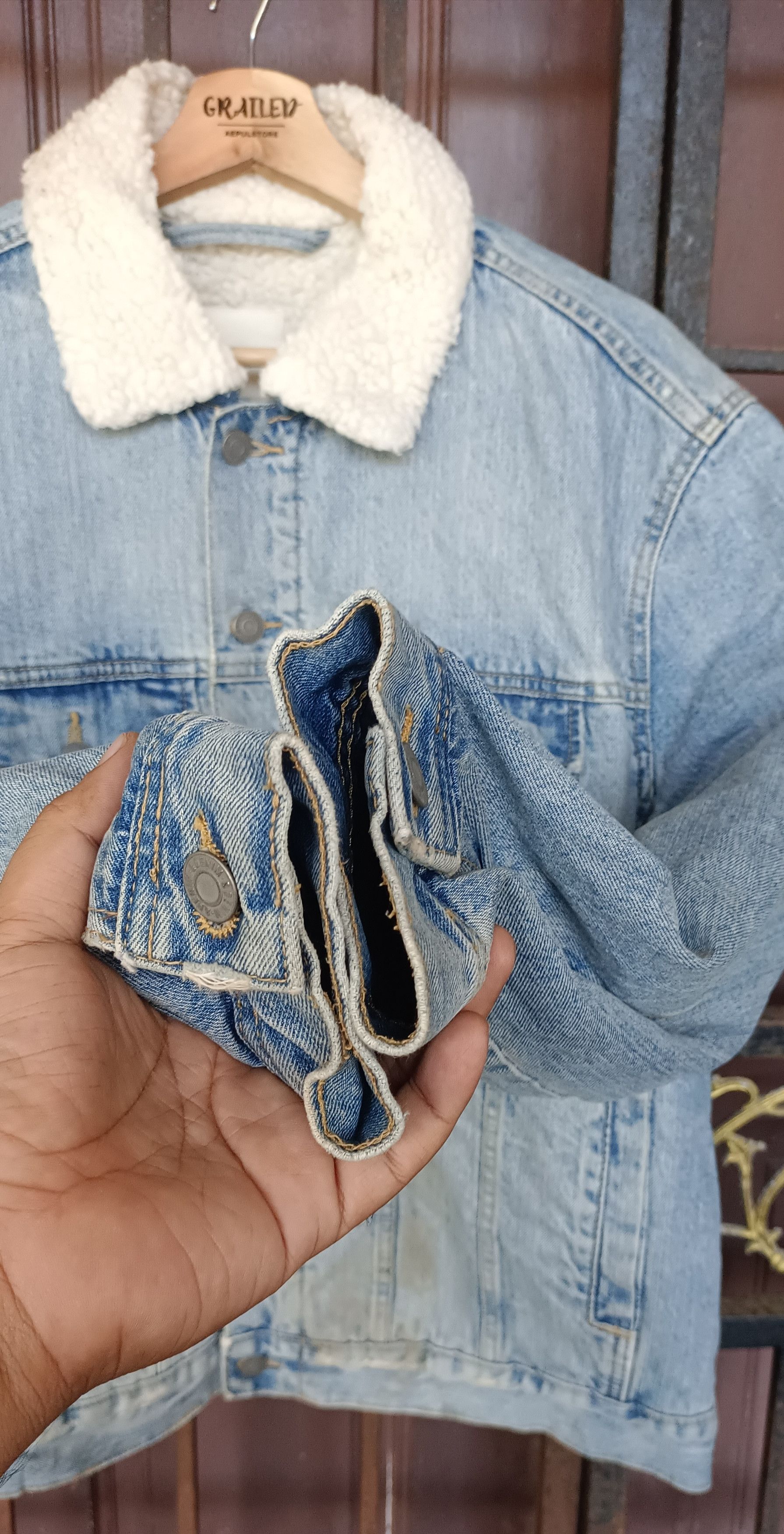 H&M H&M Sherpa Lined Denim Jacket Size US L / EU 52-54 / 3 - 7 Thumbnail
