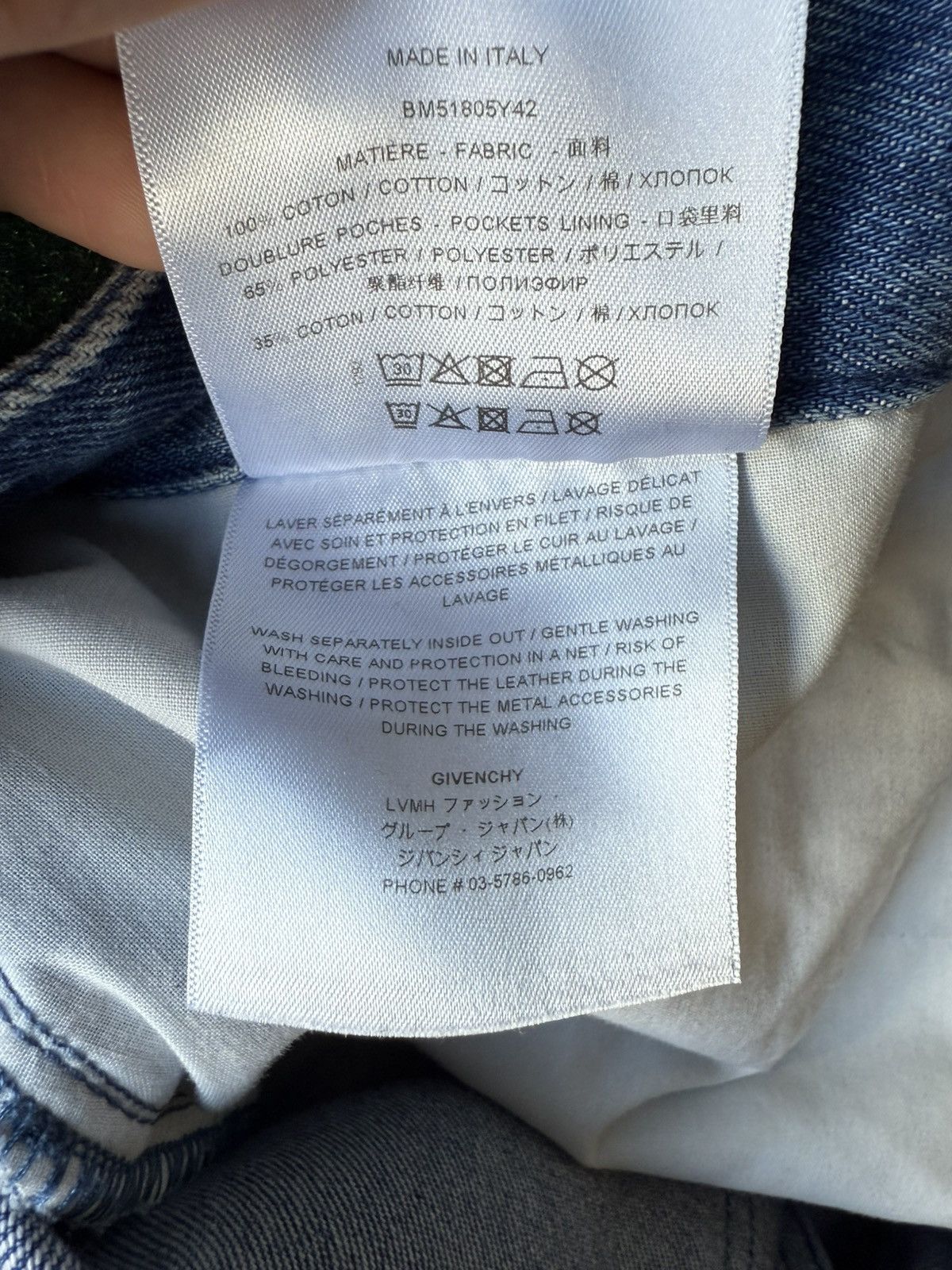Givenchy USED GIVENCHY MENS MULTICUTTED DENIM CARGO SHORTS SIZE 36 Size US 36 / EU 52 - 21 Thumbnail