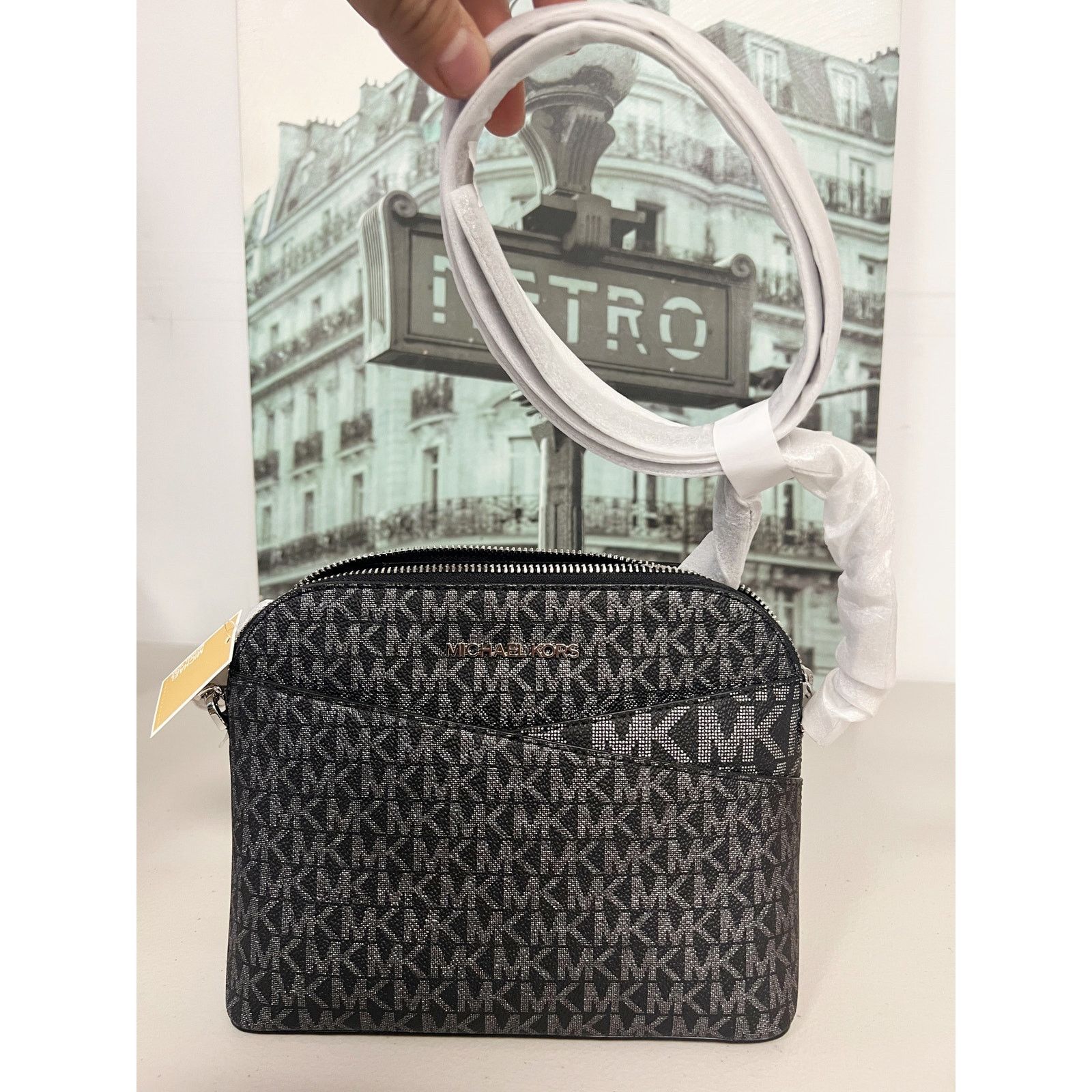 Michael Kors Michael Kors 35H3STVC6V Medium Logo Dome Crossbody Metallic Size ONE SIZE - 1 Thumbnail