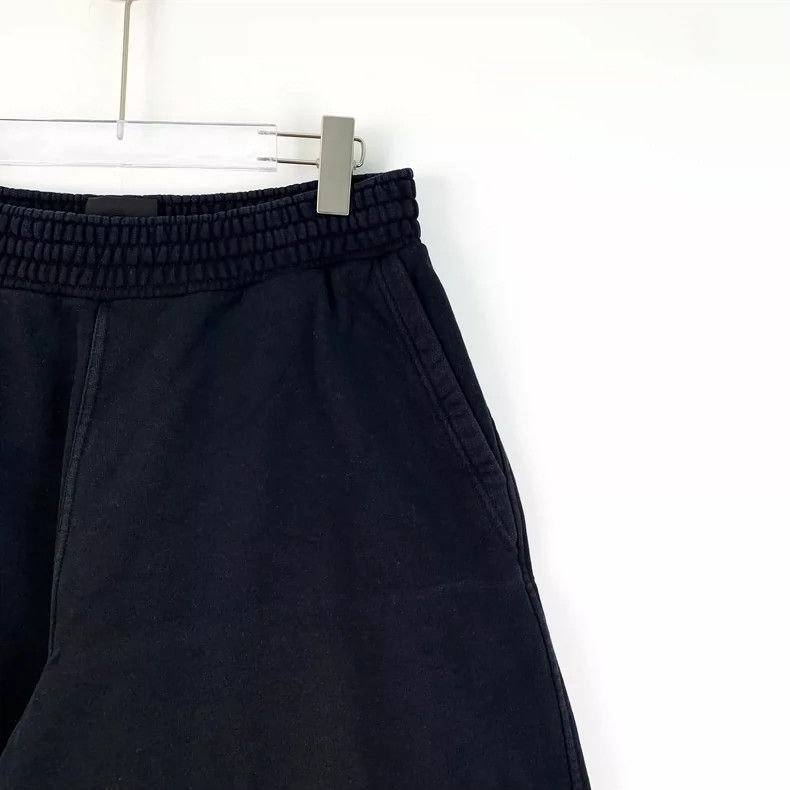Givenchy Givenchy Givenchy Black Logo Print Casual Shorts -2507 Size US 32 / EU 48 - 3 Thumbnail