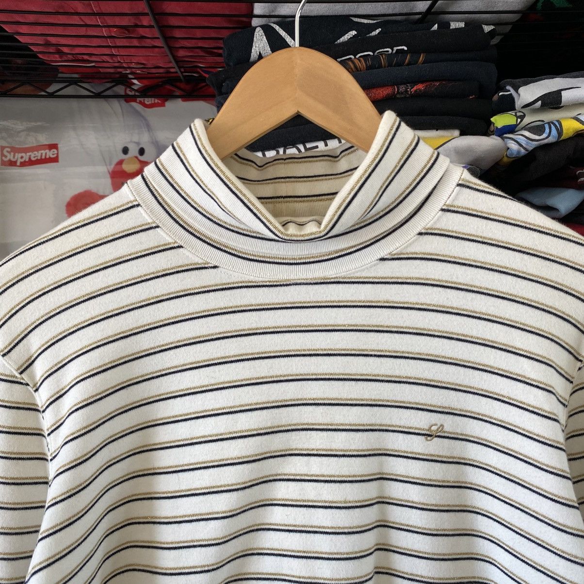 Supreme Supreme Gold Stripe Turtleneck White 2016 Size US S / EU 44-46 / 1 - 2 Thumbnail