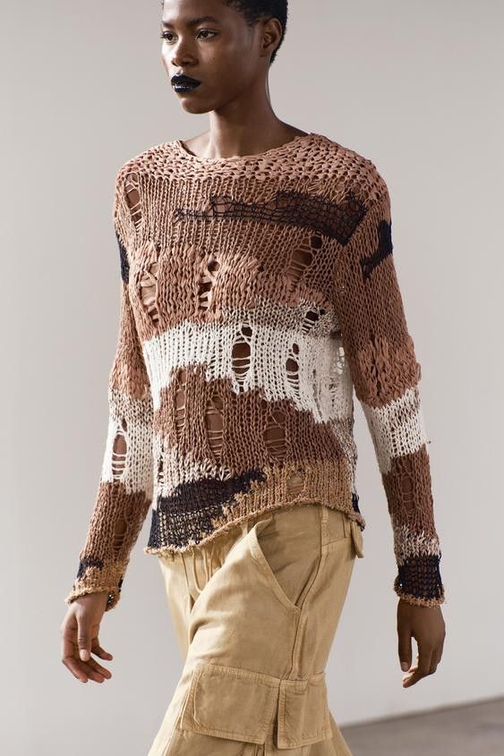 Zara KNIT SWEATER WITH TRIMS Size M / US 6-8 / IT 42-44 - 7 Thumbnail
