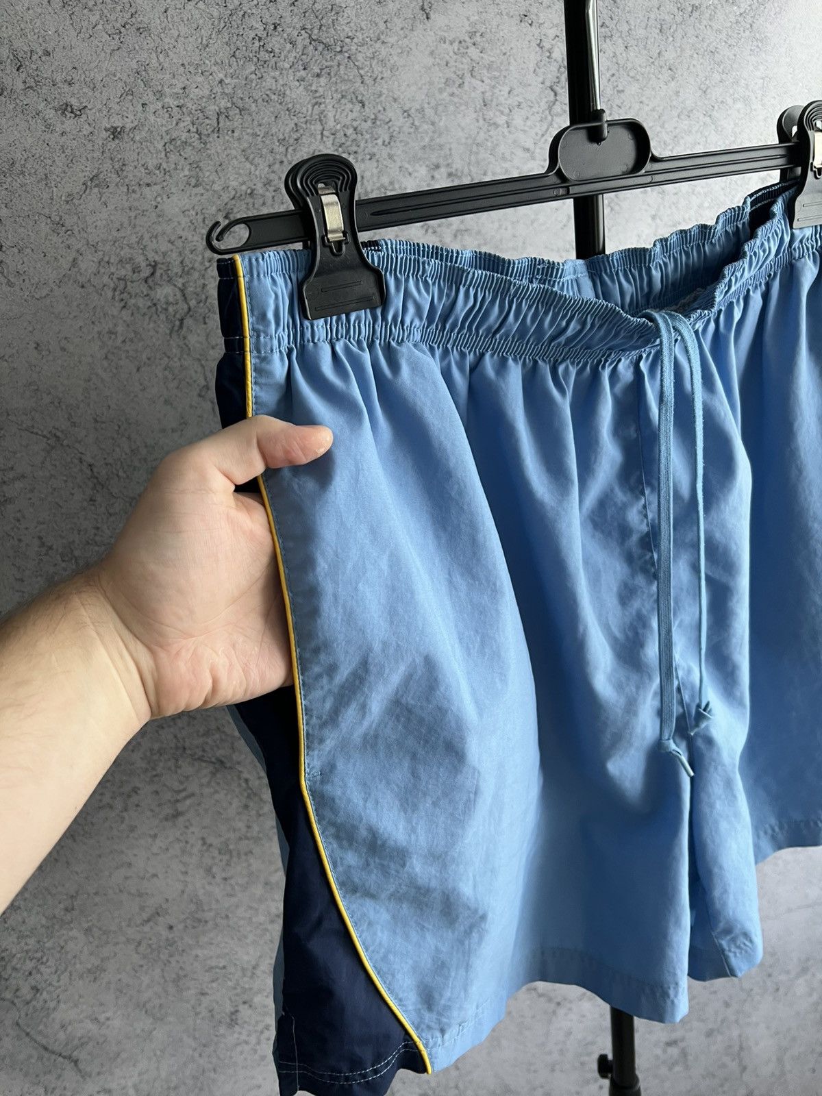 Nike Vintage Nike Nylon Shorts 2000s Mini Swoosh Blue Sportswear Size US 34 / EU 50 - 6 Thumbnail
