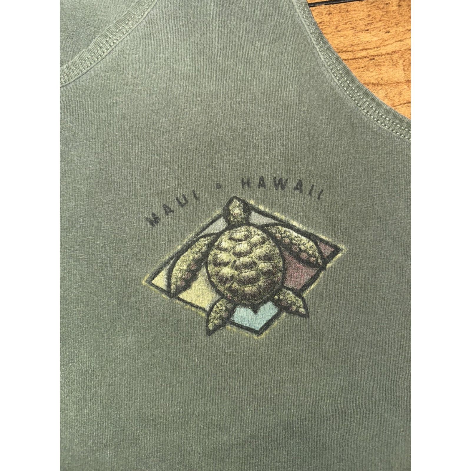 Vintage VINTAGE Maui Hawaii Turtle Tank Top Shirt Green M Medium Mens 19x26 Size US M / EU 48-50 / 2 - 4 Thumbnail