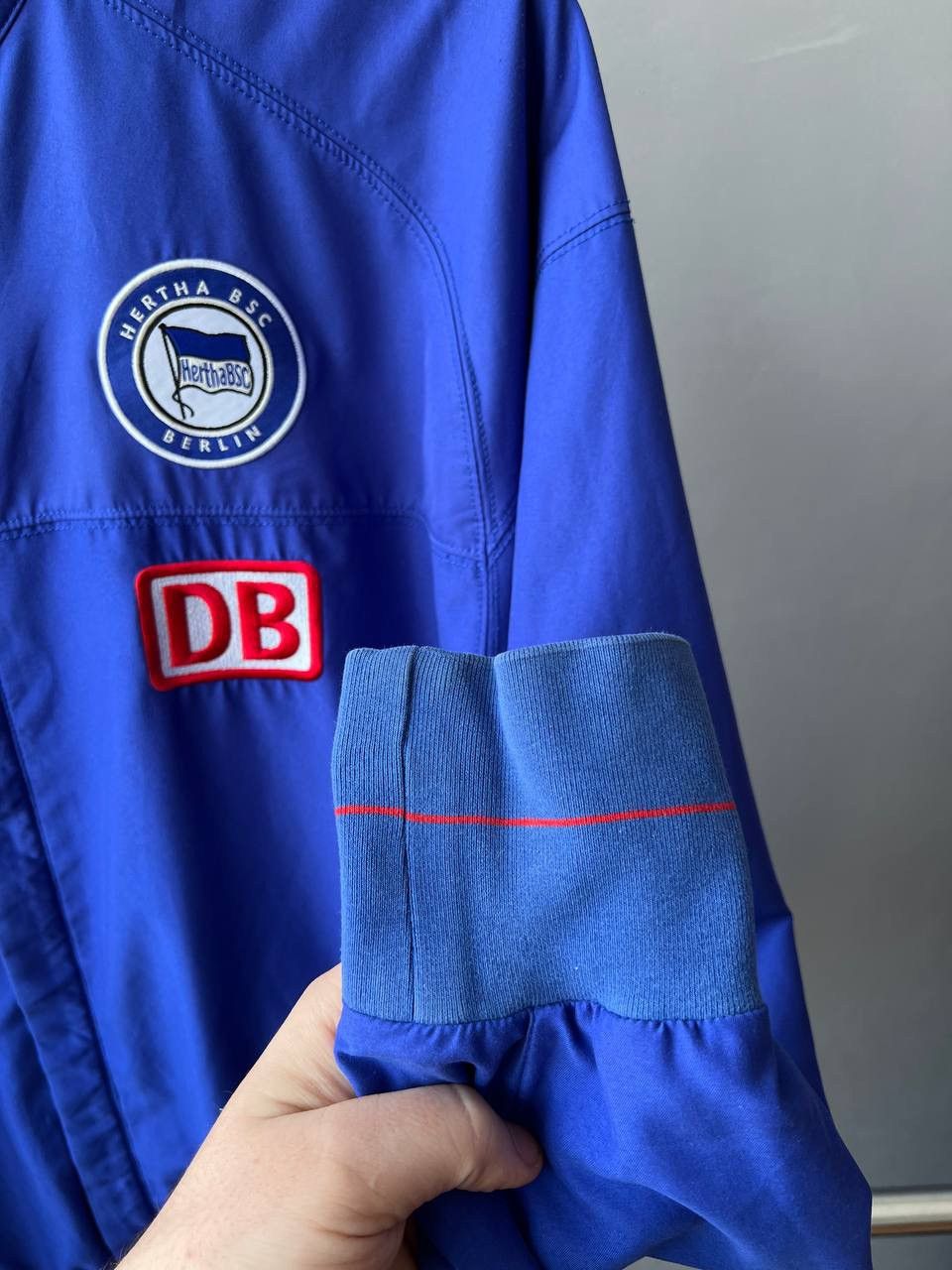 Nike 2007/08 HERTHA BSC BERLIN NIKE TRAINING VINTAGE SOCCERJACKET Size US L / EU 52-54 / 3 - 10 Thumbnail