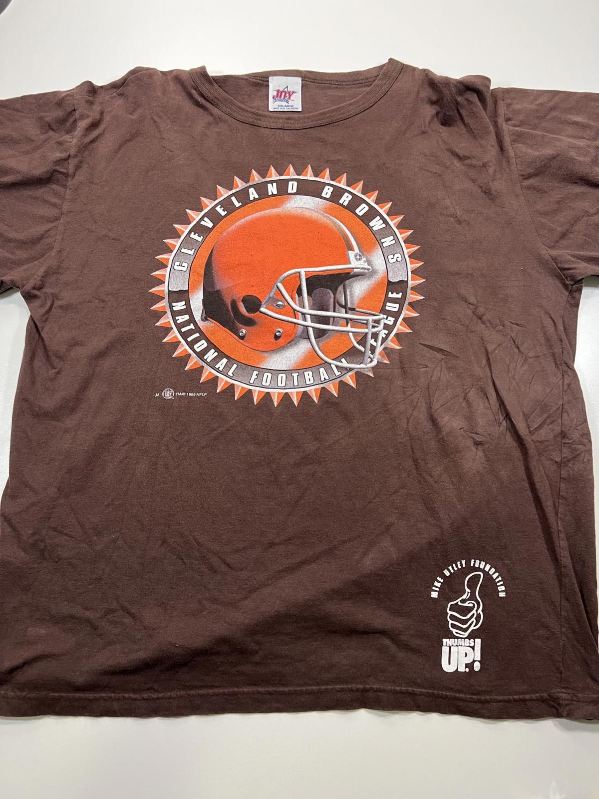 Unknown London Vintage Cleveland Browns NFL T-Shirt Brown Graphic Tee Size US XXL / EU 58 / 5 - 1 Thumbnail