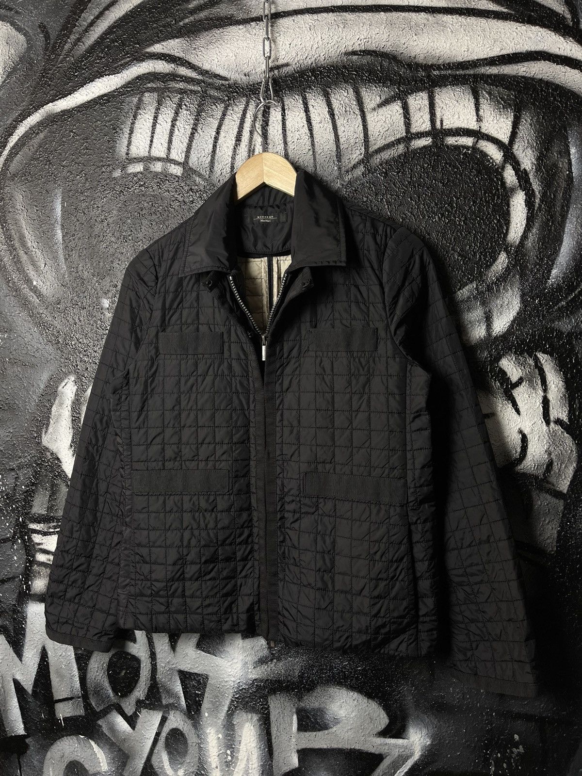 Weekend Max Mara Weekend x Max Mara Black Quilted Jacket Women’s Size 6 Size S / US 4 / IT 40 - 1 Thumbnail