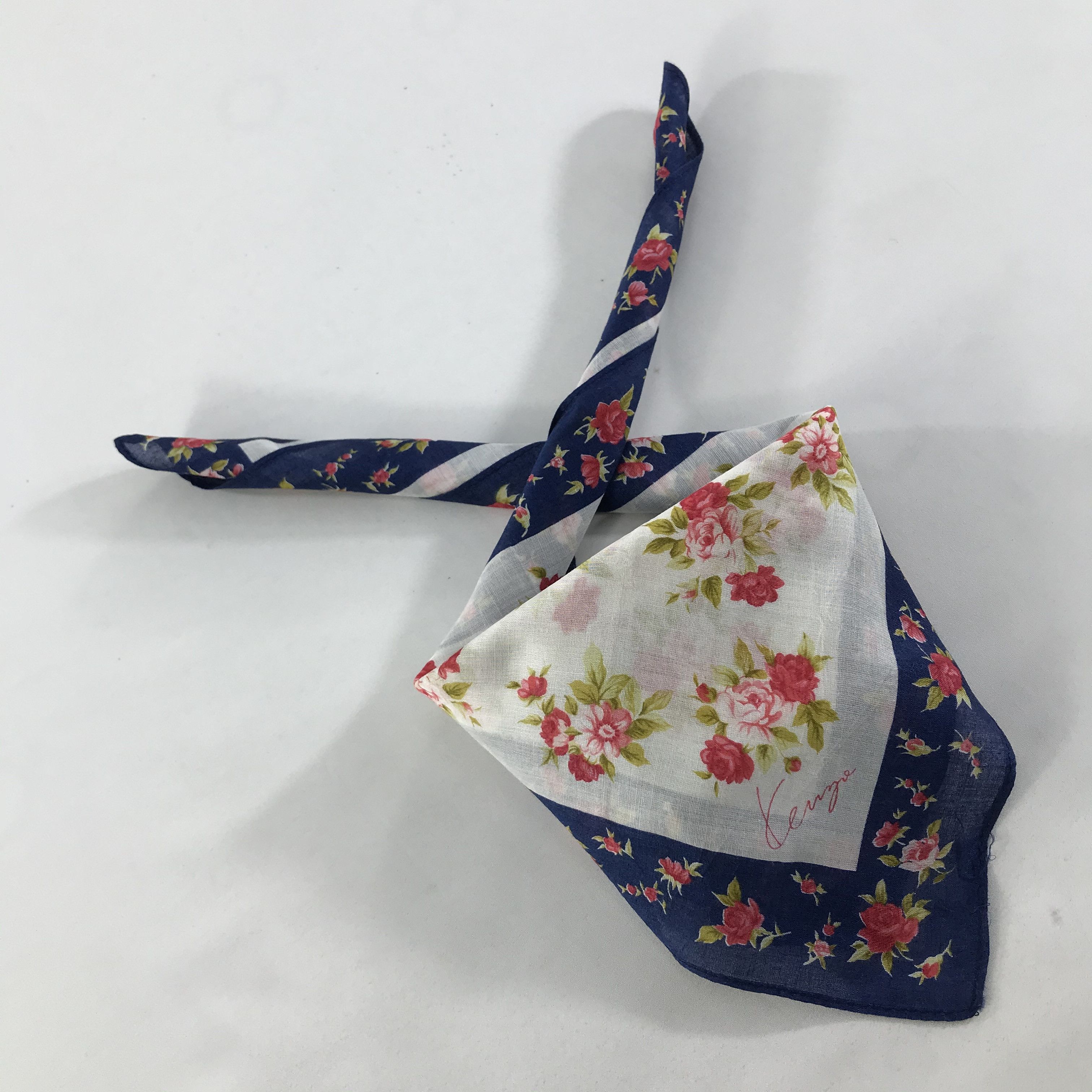 Kenzo × Vintage Kenzo Bandana / Handkerchief / Neckerchief - S1377 Size ONE SIZE - 4 Thumbnail