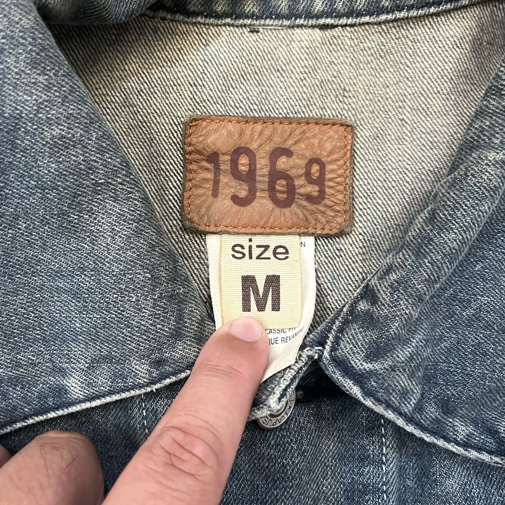 Gap VINTAGE Gap 1969 Denim Jean Jacket Mens Medium Western Trucker Style Cotton M Blue Size US 31 - 6 Thumbnail
