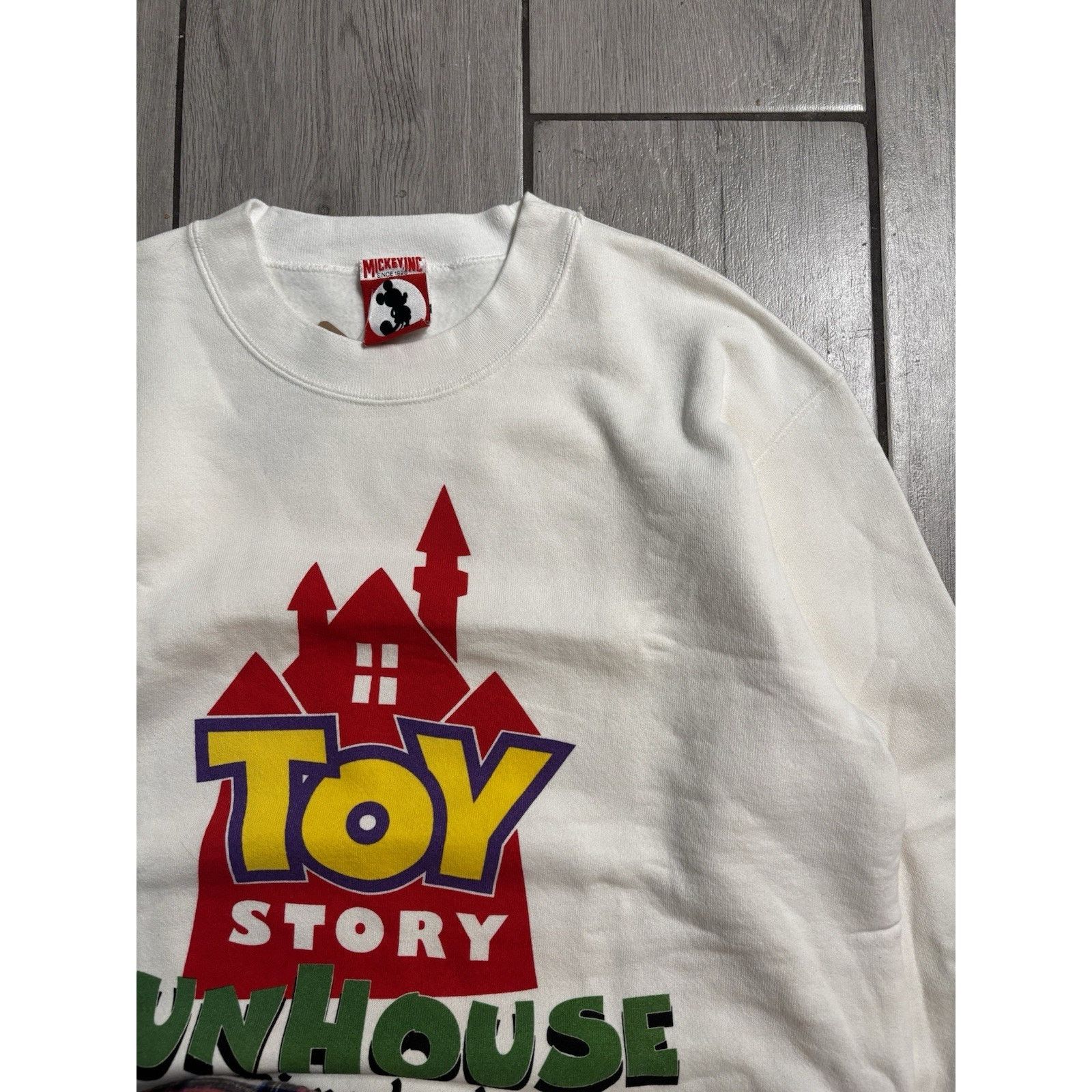 Vintage Vintage Toy Story Funhouse Crewneck Rare DLAND Attraction Size US S / EU 44-46 / 1 - 4 Thumbnail