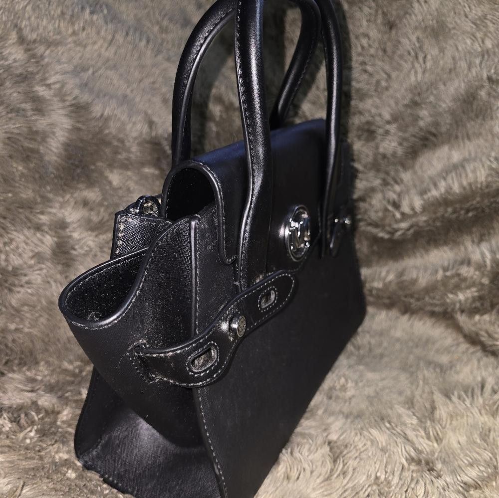 Michael Kors Michael Kors Carmen Medium Belted Satchel Size ONE SIZE - 2 Thumbnail