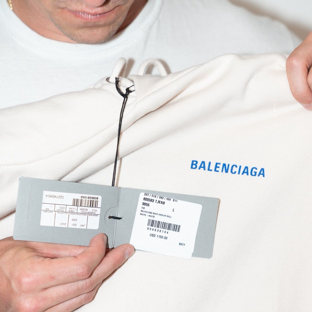 Balenciaga Balenciaga Beige Hoodie with Blue Logo Size US L / EU 52-54 / 3 - 6 Thumbnail
