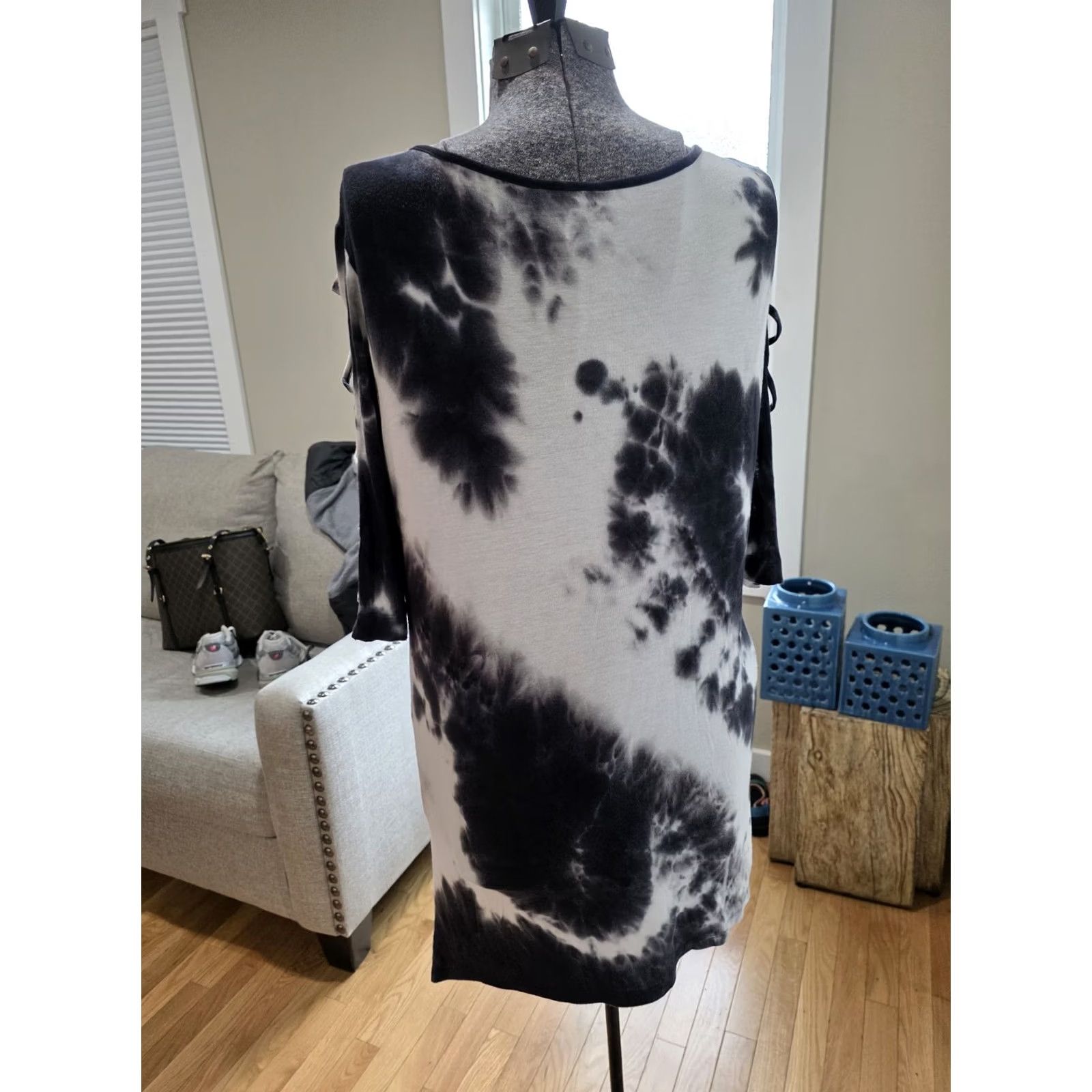 Vintage New Directions Tunic Top Womens L Pullover V-Neck 3/4 Sleeve Tie Dye Blue White Jersey Stretch Size L / US 10 / IT 46 - 8 Thumbnail