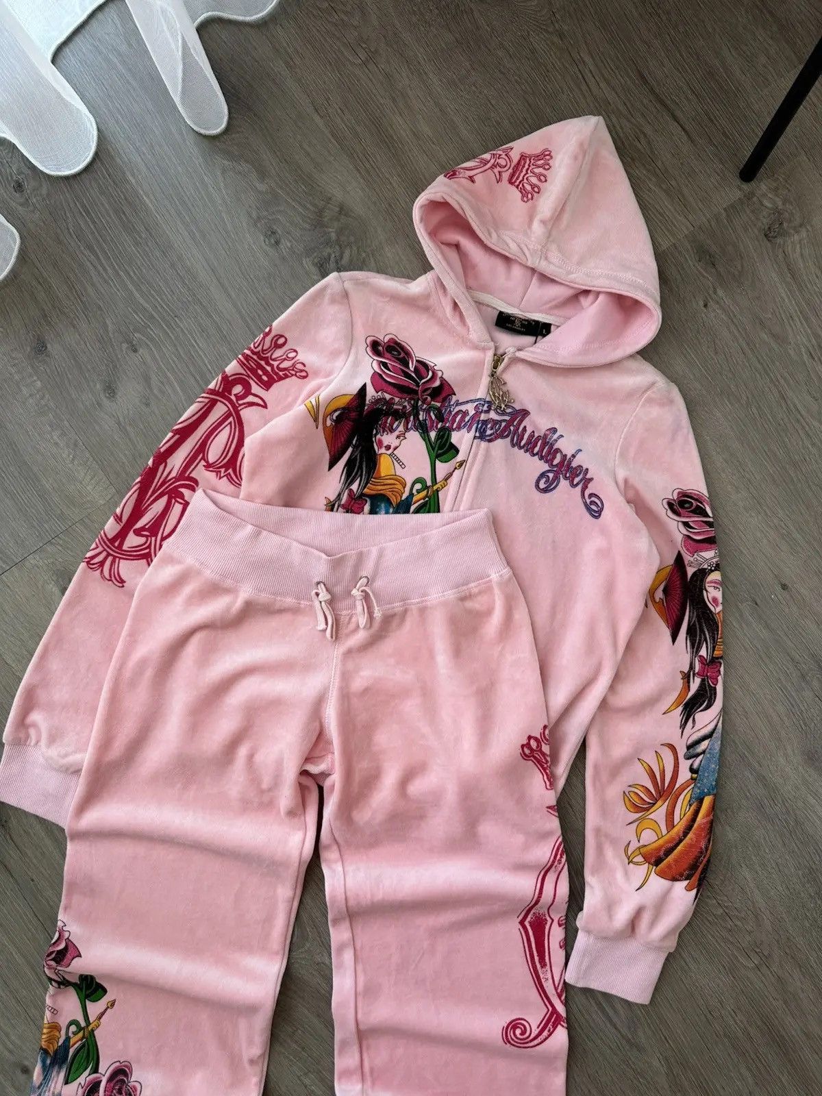 Ed Hardy Vintage Ed Hardy Christian Audigier Pink Velour Tracksuit Size US L / EU 52-54 / 3 - 5 Thumbnail