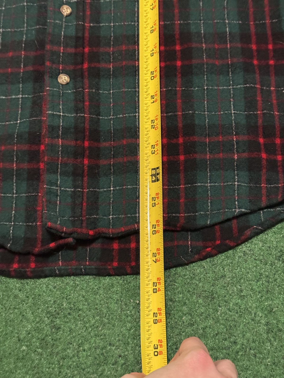 Pendleton Vintage Pendleton 90s Wool Medium Plaid Flannel Dress Shirt Size US M / EU 48-50 / 2 - 7 Thumbnail