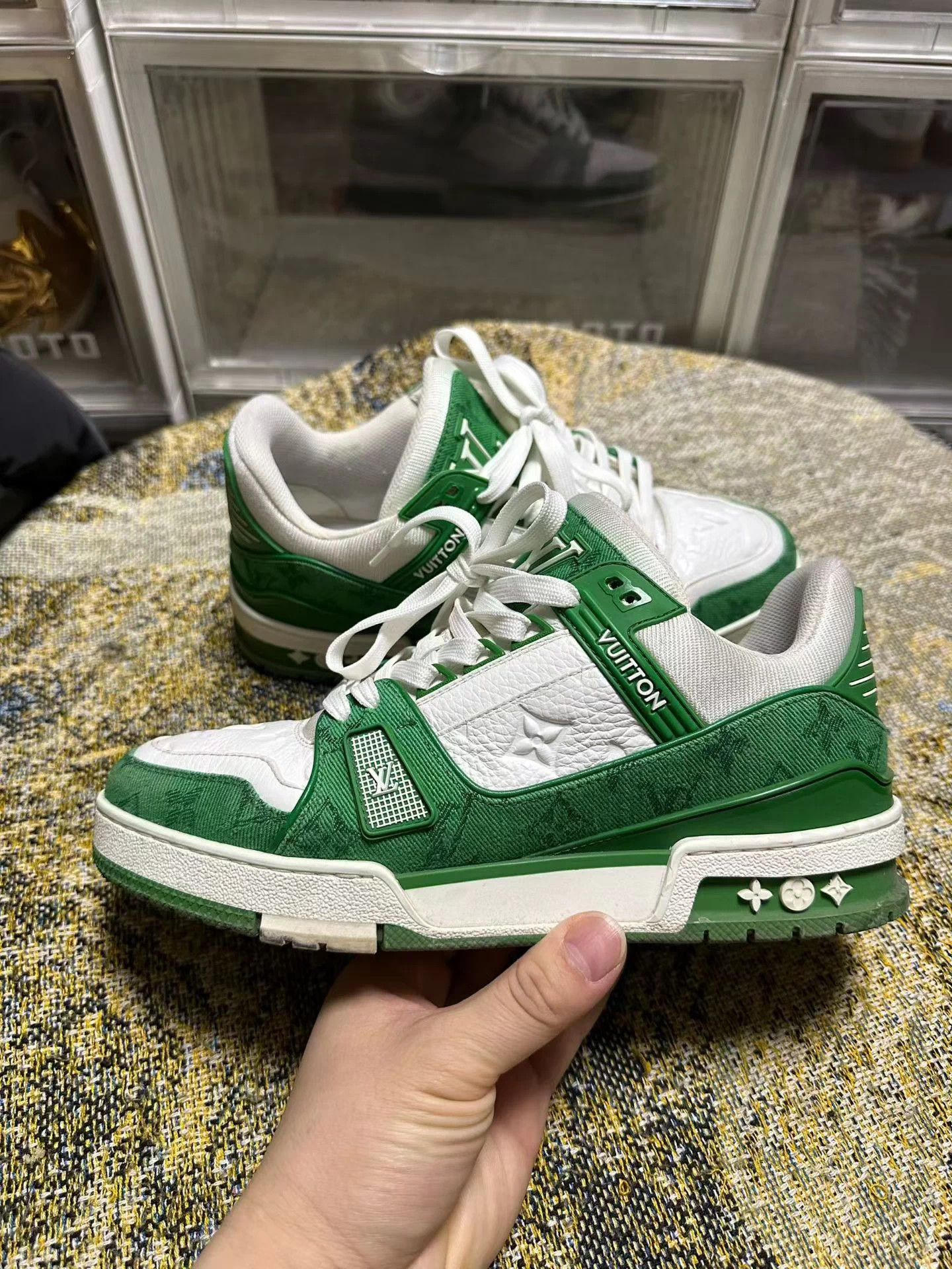 Louis Vuitton LOUIS VUITTON Trainer men's green white low-top 6 unworn Size US 6 / EU 39 - 3 Thumbnail