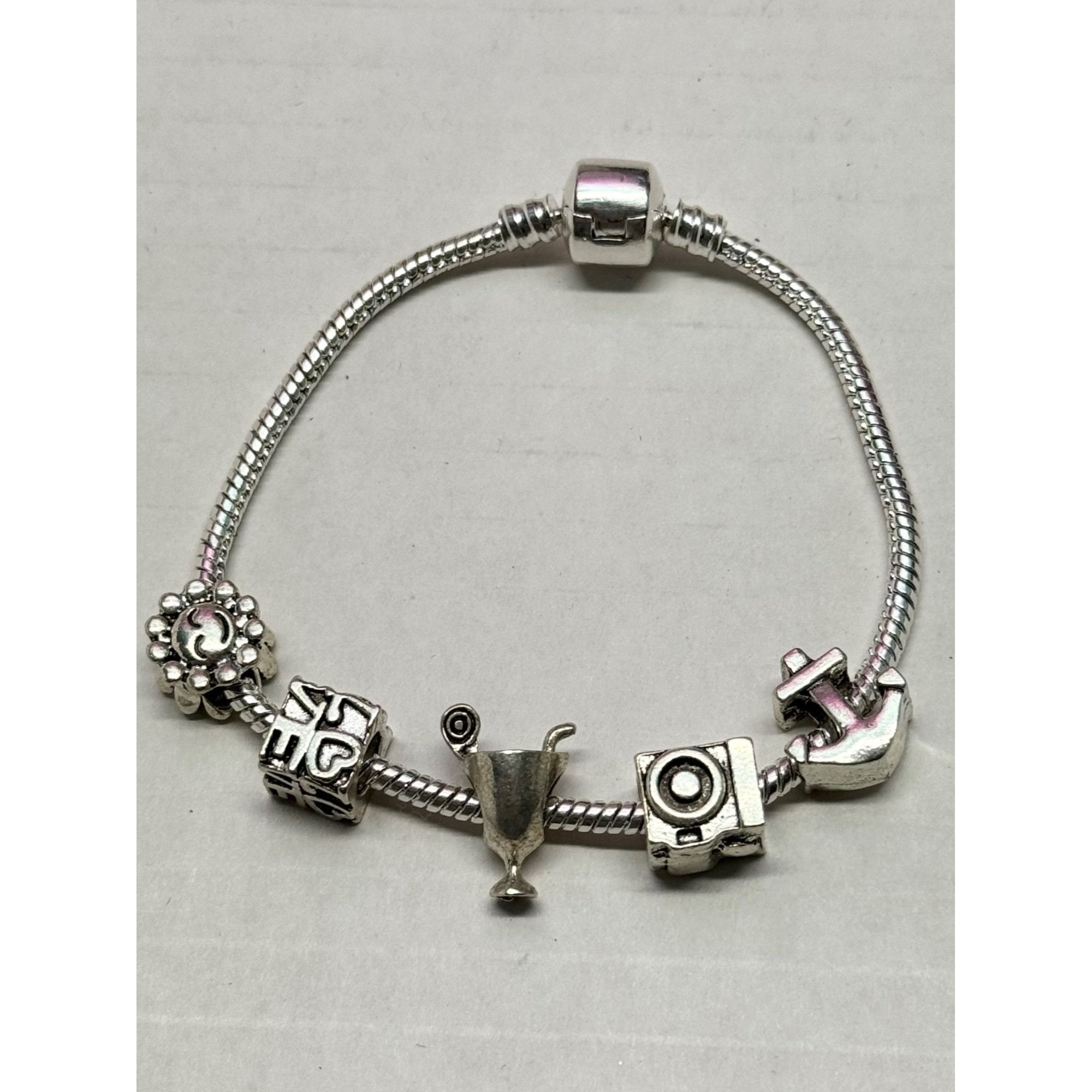 Vintage Vintage slide charm bracelet Size ONE SIZE - 3 Thumbnail