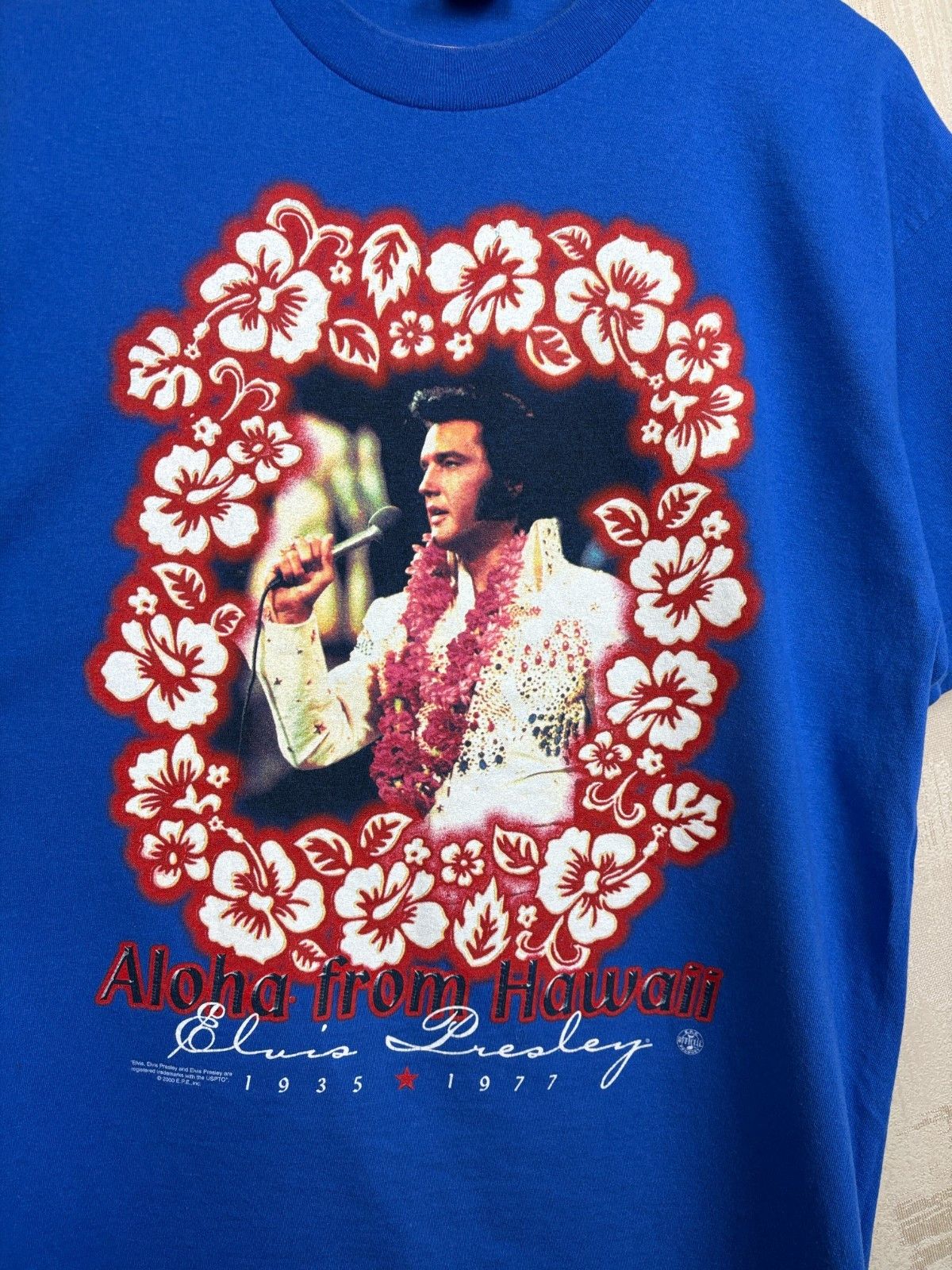 Vintage Vintage Elvis Presley Aloha from Hawaii Ringer T-shirt 00's Size US L / EU 52-54 / 3 - 5 Thumbnail