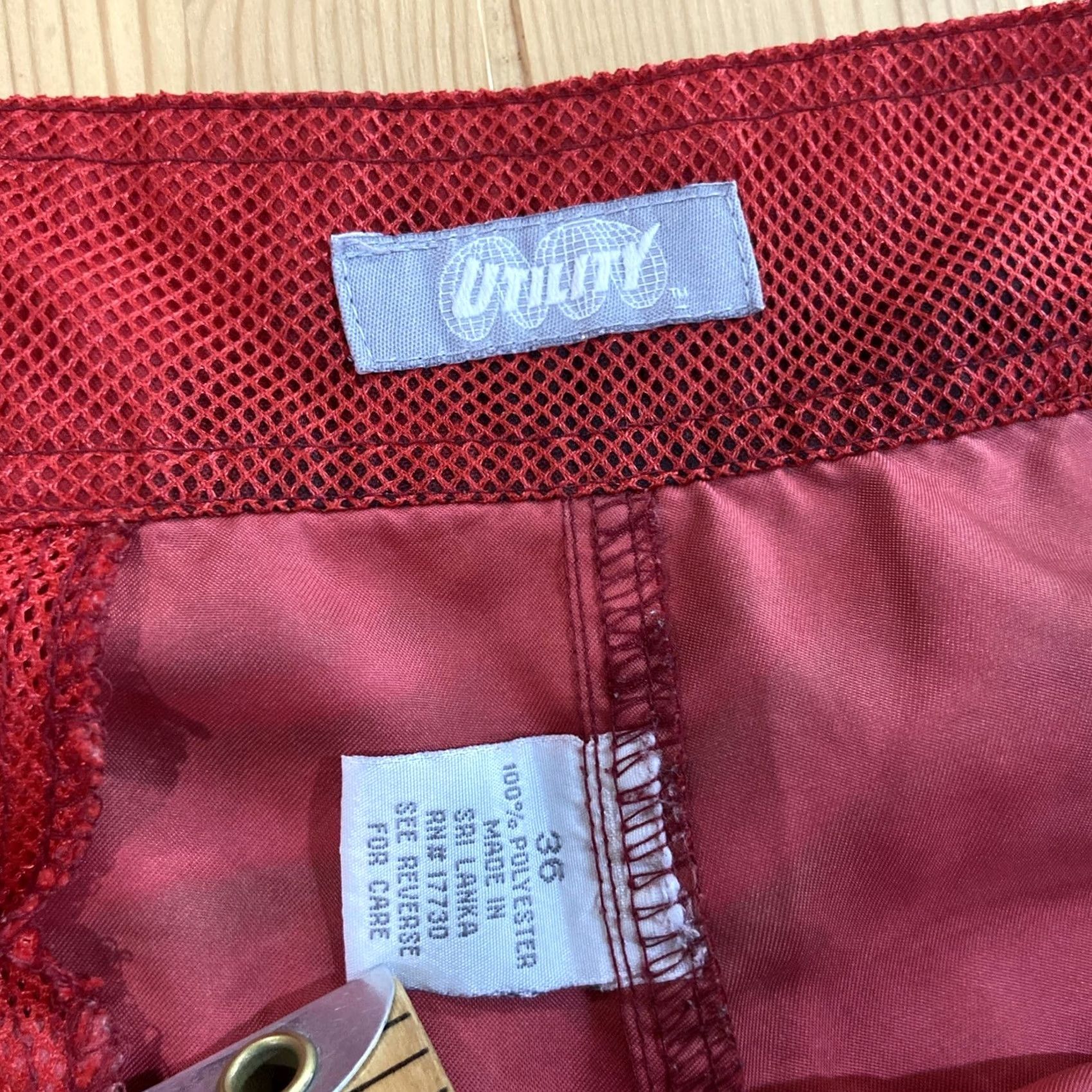 Vintage Utility 86 Board Shorts Bottom Men 36 Red Surf Trunks Pockets Drawstring Lightweight 90s Beach Retro Y2K Size US 36 / EU 52 - 3 Thumbnail