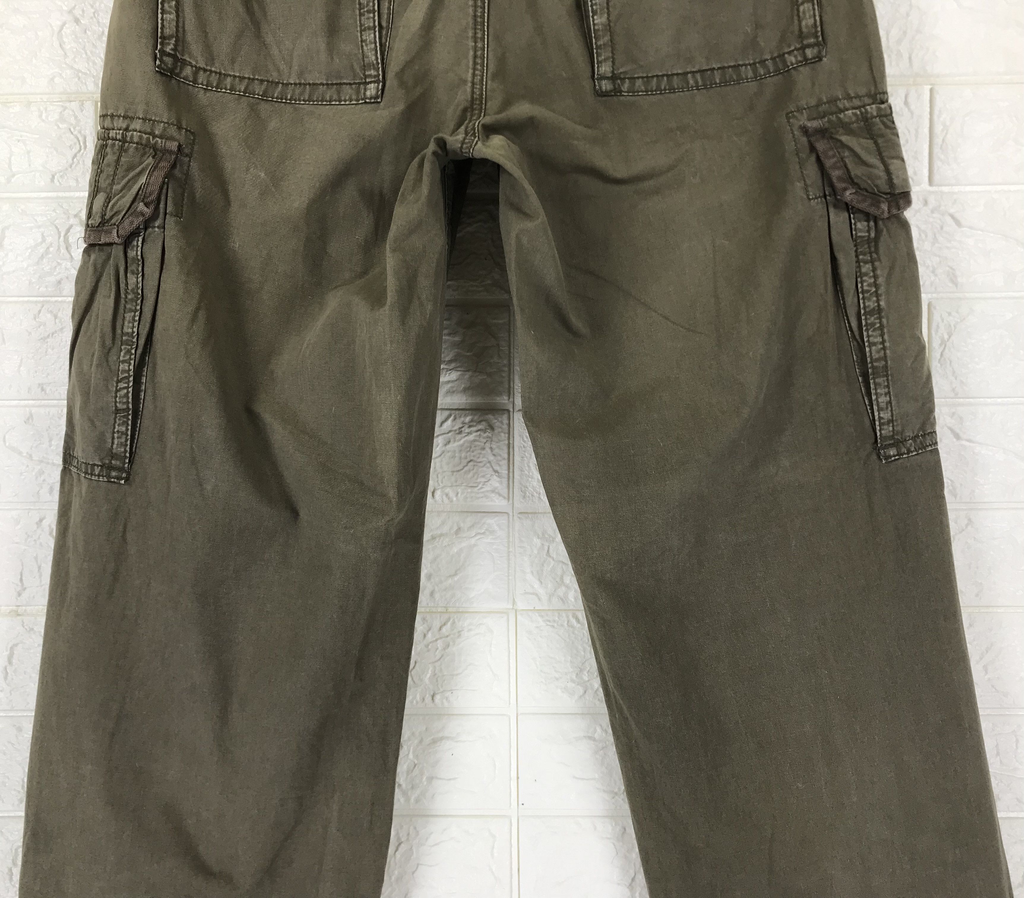 Abercrombie & Fitch Vintage Abercrombie & Fitch Cargo Zipper Wide Leg Pants Size US 33 - 8 Thumbnail