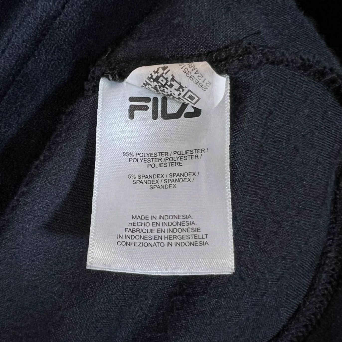 Fila FILA Rhinestone Diamante Spellout Black Velour Cropped Hoodie Women's M Color Black Hoodie Womens M Velour Cropped Dilamante Spellout Size M / US 6-8 / IT 42-44 - 4 Thumbnail