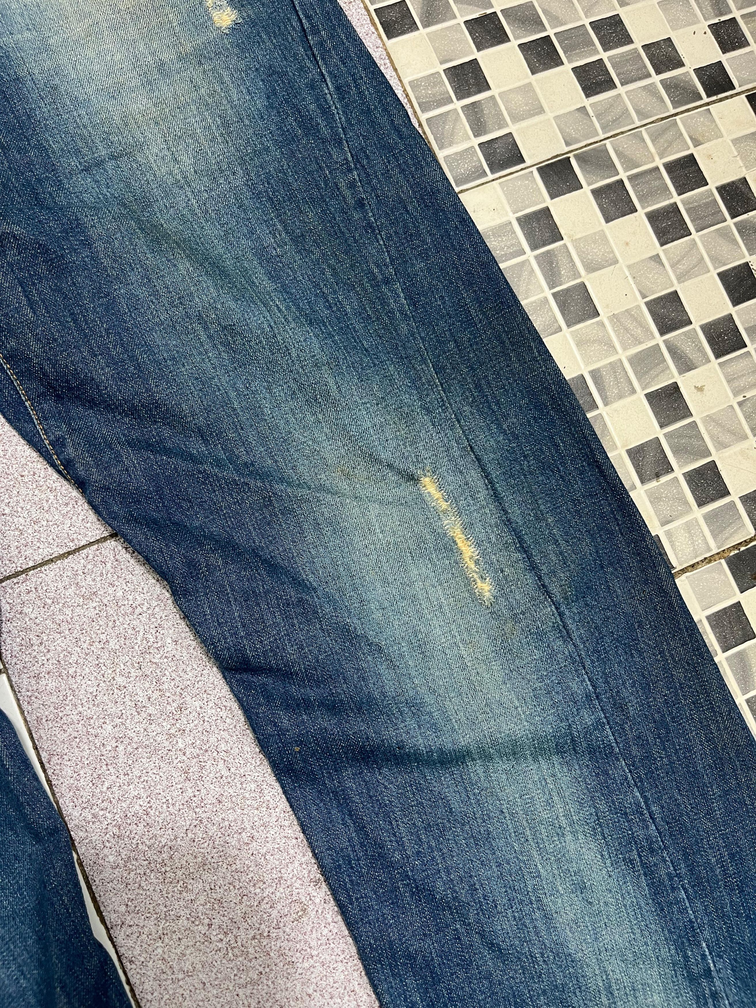 Levi's Vintage Clothing Levi's Engineered Buckle Back Distressed Jeans Size US 31 - 6 Thumbnail