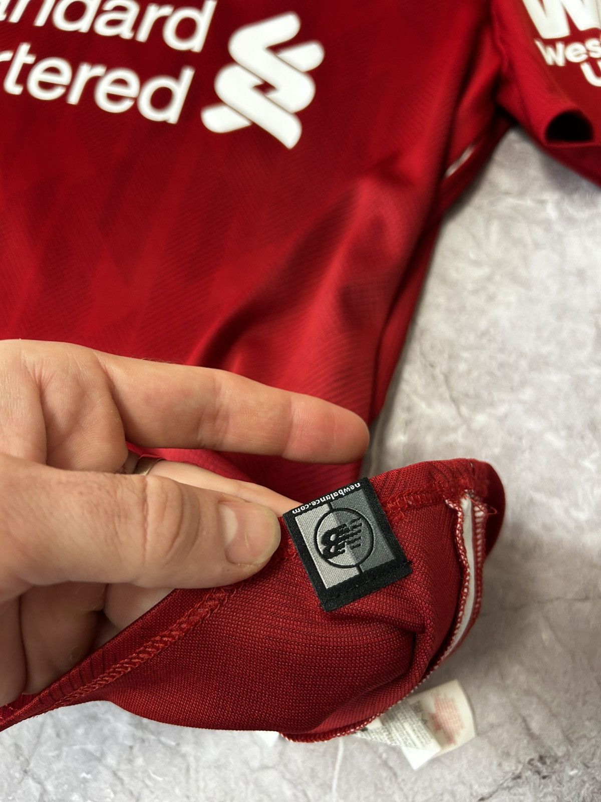 New Balance New Balance Red Liverpool Xherdan 3 Shagiri Jersey Medium Size US M / EU 48-50 / 2 - 11 Thumbnail