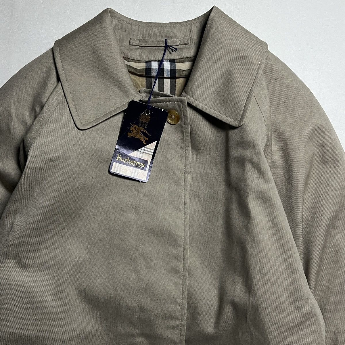 Burberry Brand New Vintage Burberry Trench Coat Size US M / EU 48-50 / 2 - 3 Thumbnail