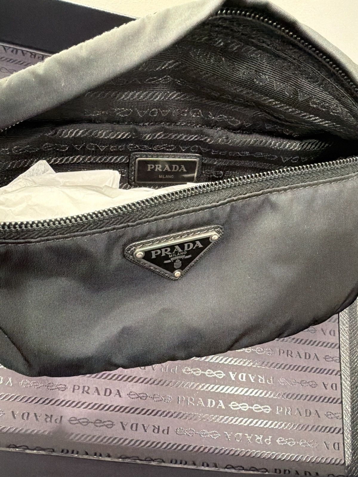 Prada Prada Re-Edition Black Re-Nylon- Excellent Condition Size ONE SIZE - 2 Thumbnail