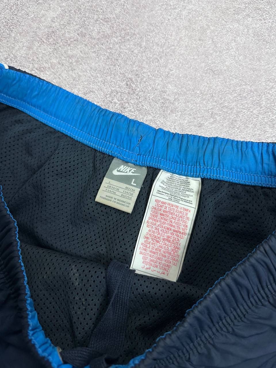 Nike Vintage Nike Swoosh Running Y2K Shorts L Size US 34 / EU 50 - 3 Thumbnail