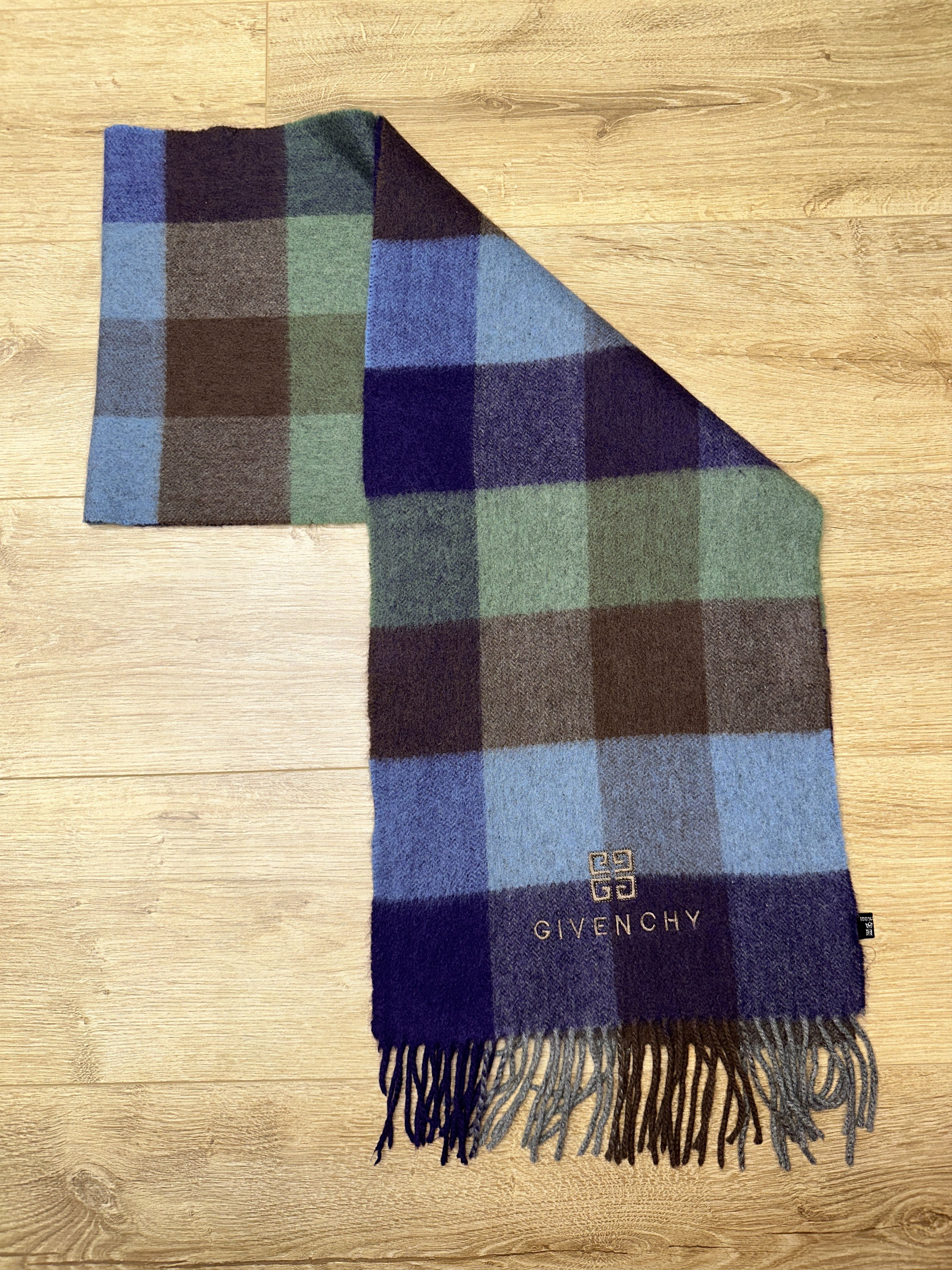 Givenchy Givenchy 100% Cashmere Check 4G Logo Scarf 180x30cm Size ONE SIZE - 5 Thumbnail