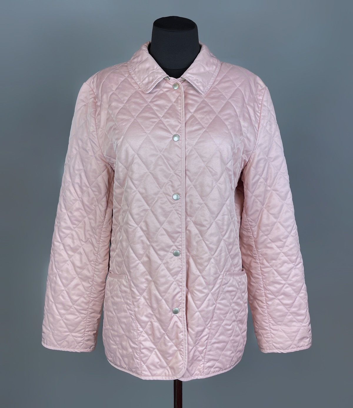 Burberry Burberry London Vintage Quilted Jacket Nova Check Lining M Size M / US 6-8 / IT 42-44 - 5 Thumbnail