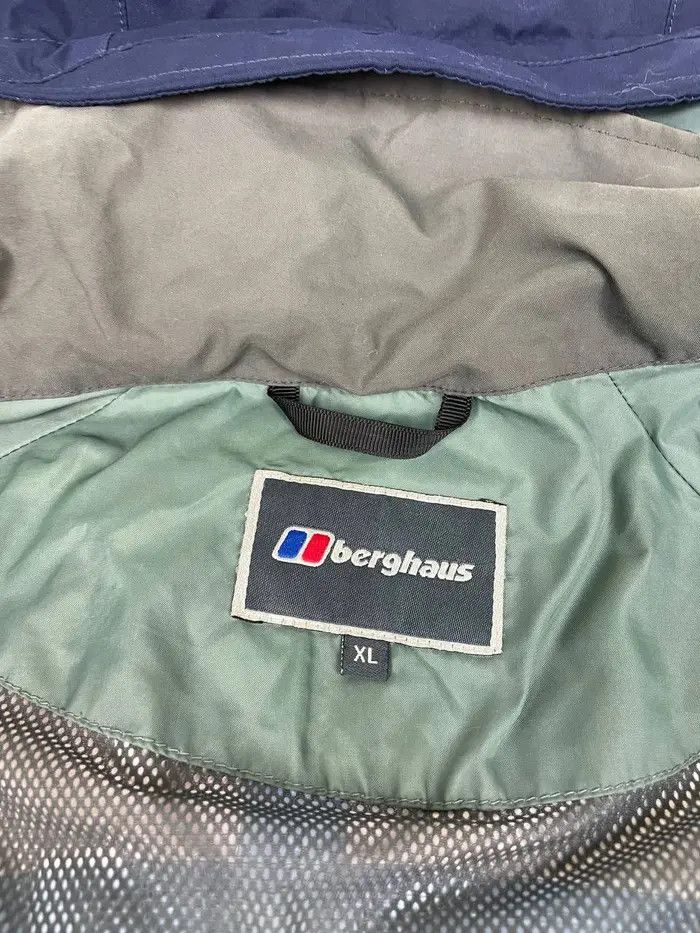 Berghaus Vintage Berghaus Outdoor Jacket 90s Ski Mountain Size US XL / EU 56 / 4 - 9 Thumbnail
