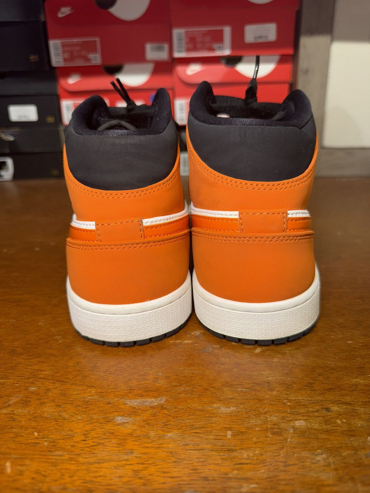 Nike Air Jordan 1 Mid Shattered Backboard size 11 Size US 11 / EU 44 - 6 Thumbnail