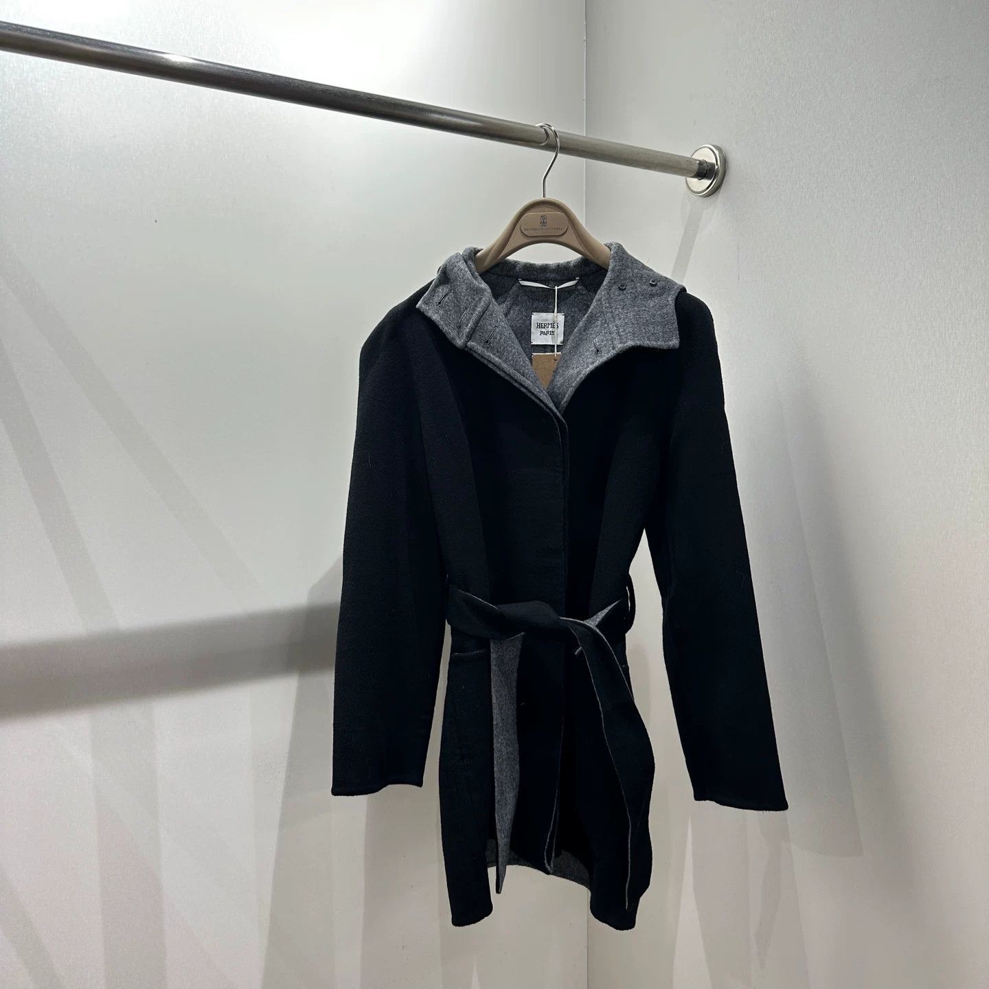 Hermes Hermes Gray Coat us_4 Women Size S / US 4 / IT 40 - 1 Thumbnail