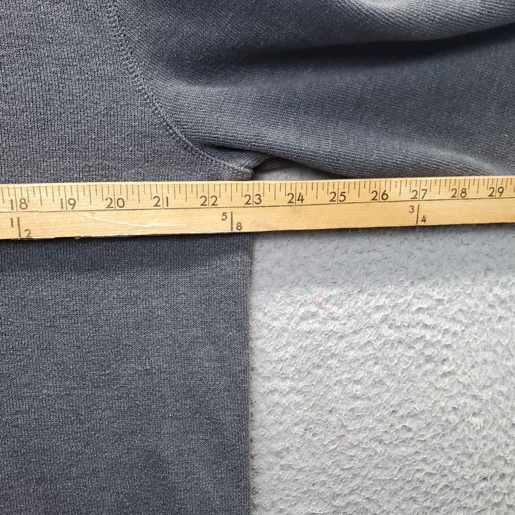 Eddie Bauer Eddie Bauer Mens Large Gray Knit Quarter Zip Mock Neck Sweater Long Sleeve Pullover Casual Outdoor 1/4 Zip Breathable Size US L / EU 52-54 / 3 - 4 Thumbnail