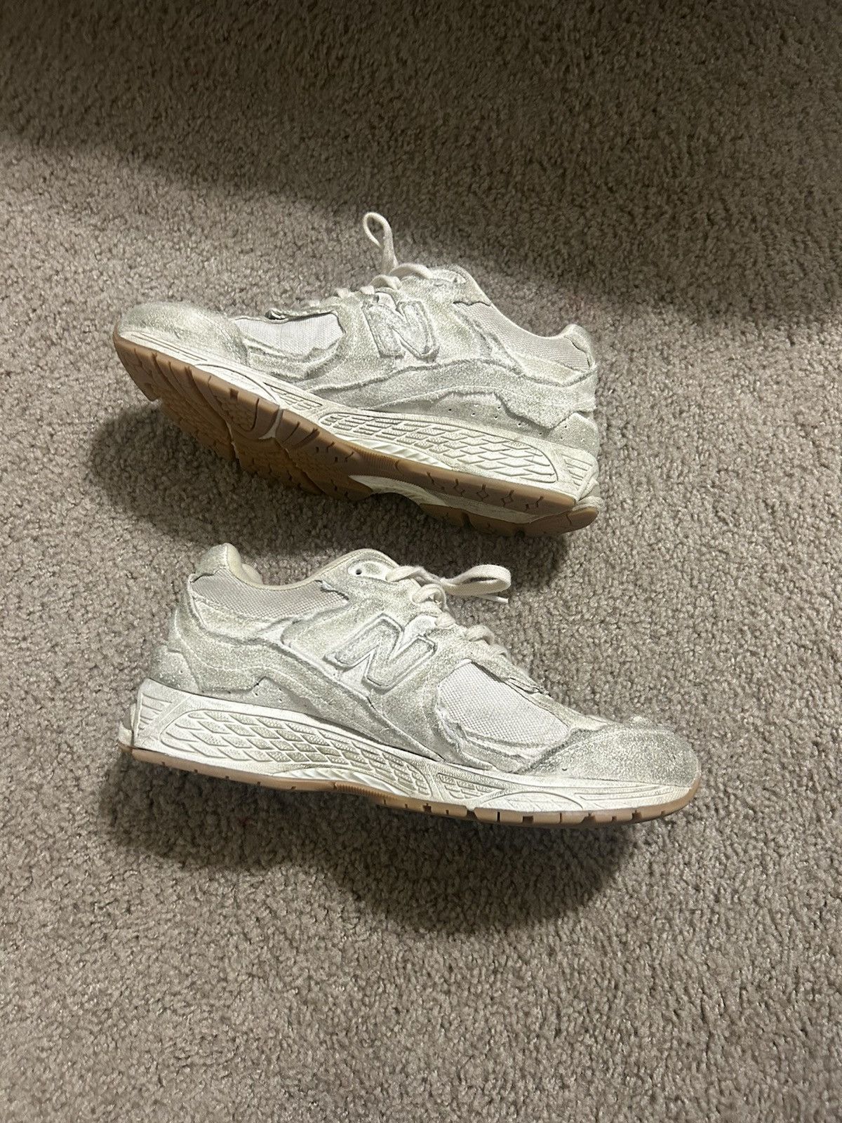 New Balance New balance 2002R Size US 8.5 / EU 41-42 - 3 Thumbnail