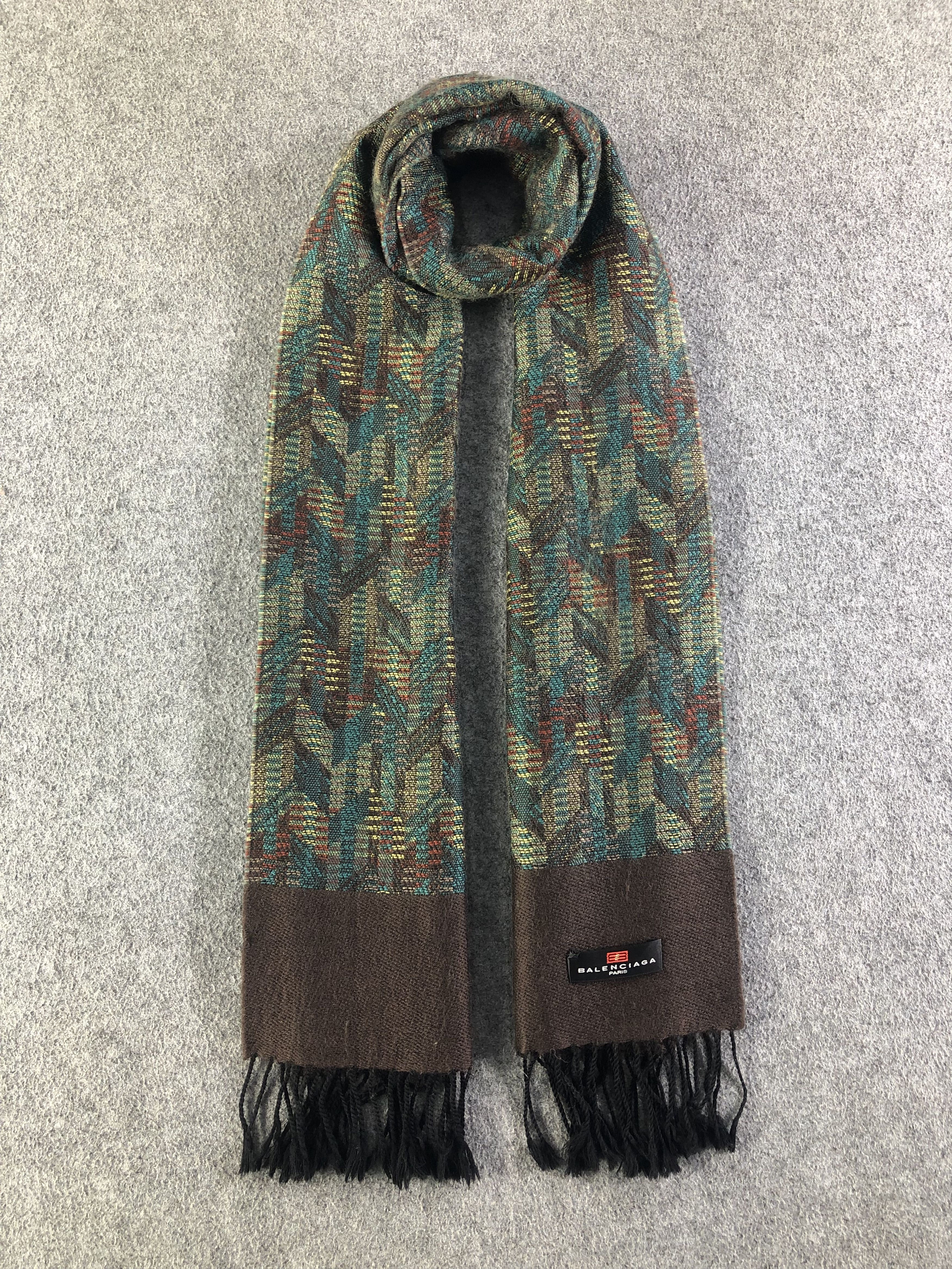 Balenciaga Balenciaga Wool Scarf / Muffler / Neckwear SS1231 Size ONE SIZE - 1 Thumbnail