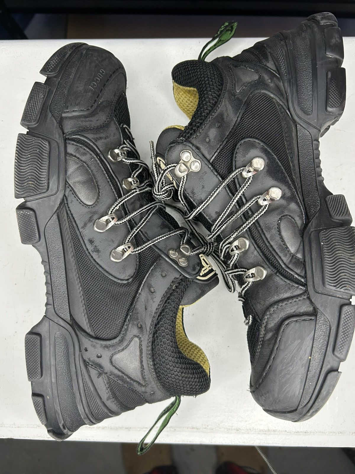 Gucci Gucci Flashtrek Low Top Sneakers Size US 10.5 / EU 43-44 - 4 Thumbnail