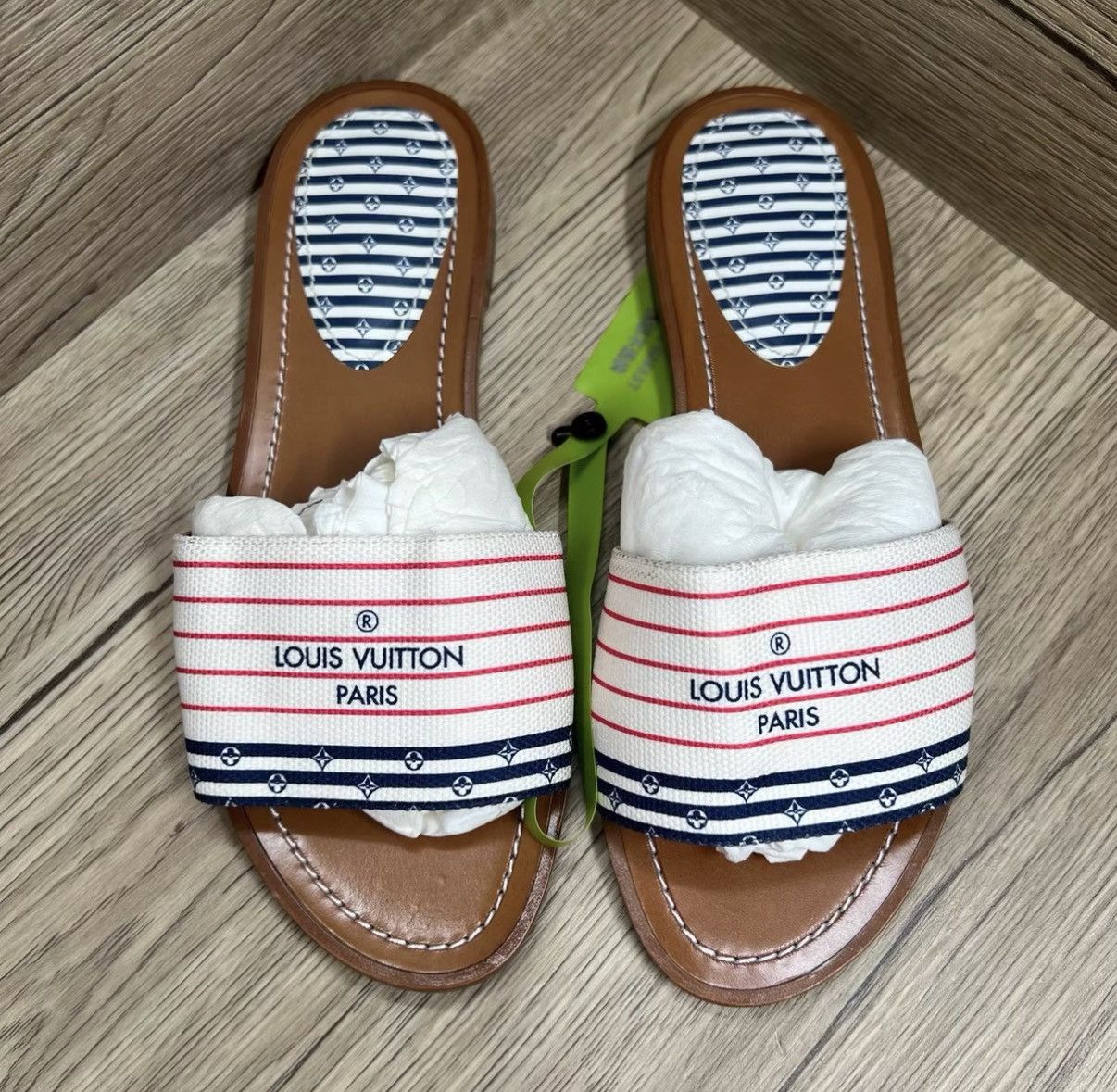 Louis Vuitton Louis Vuitton Lock It Brown Striped Slippers J41 Size US 6 / IT 36 - 2 Thumbnail